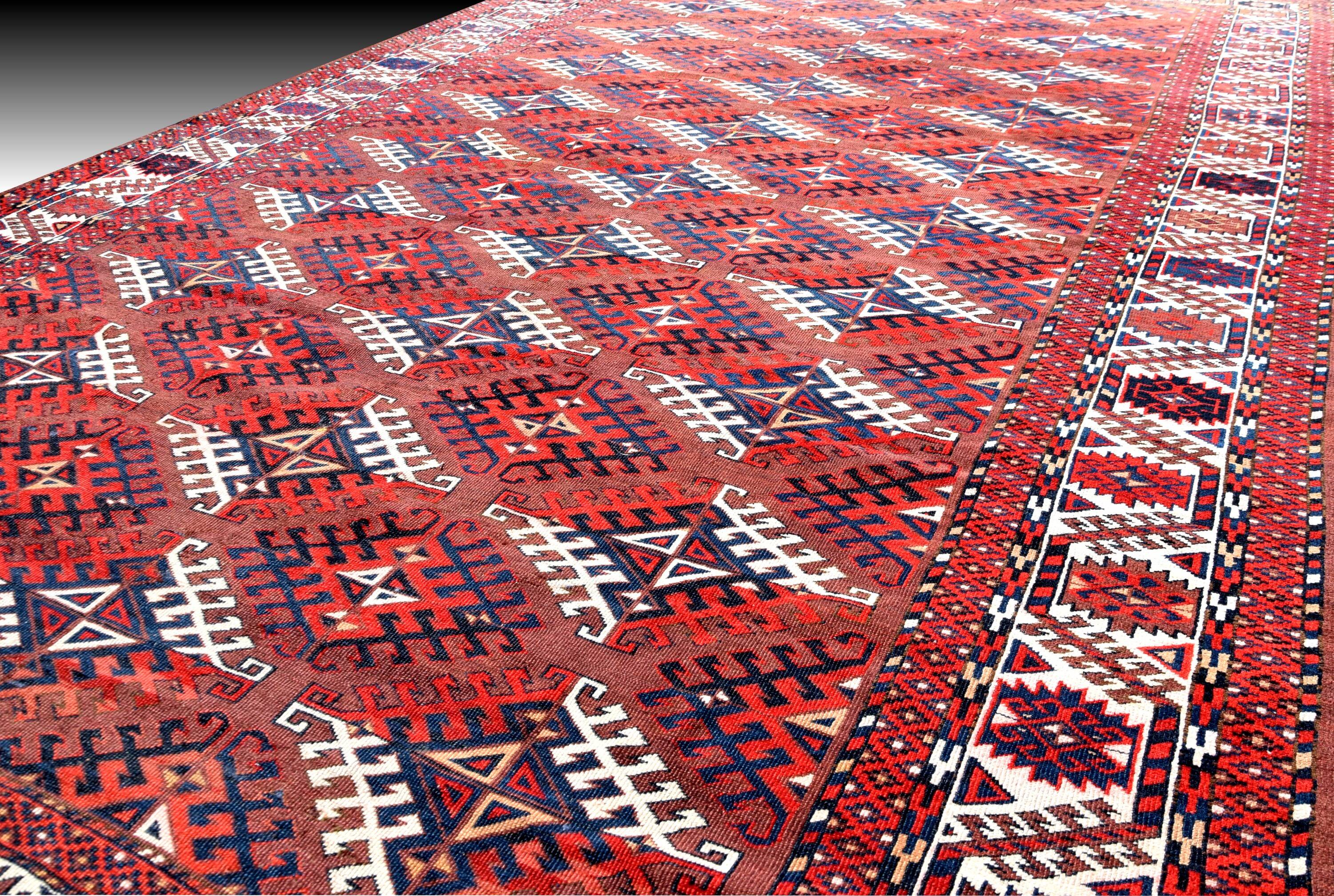 Bukhara Yomud carpet: 3.45 x 2.08 metres - ancient Turkmen