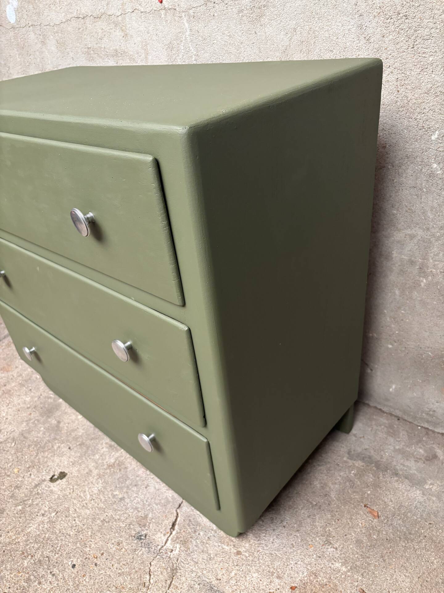 Commode parisienne kaki