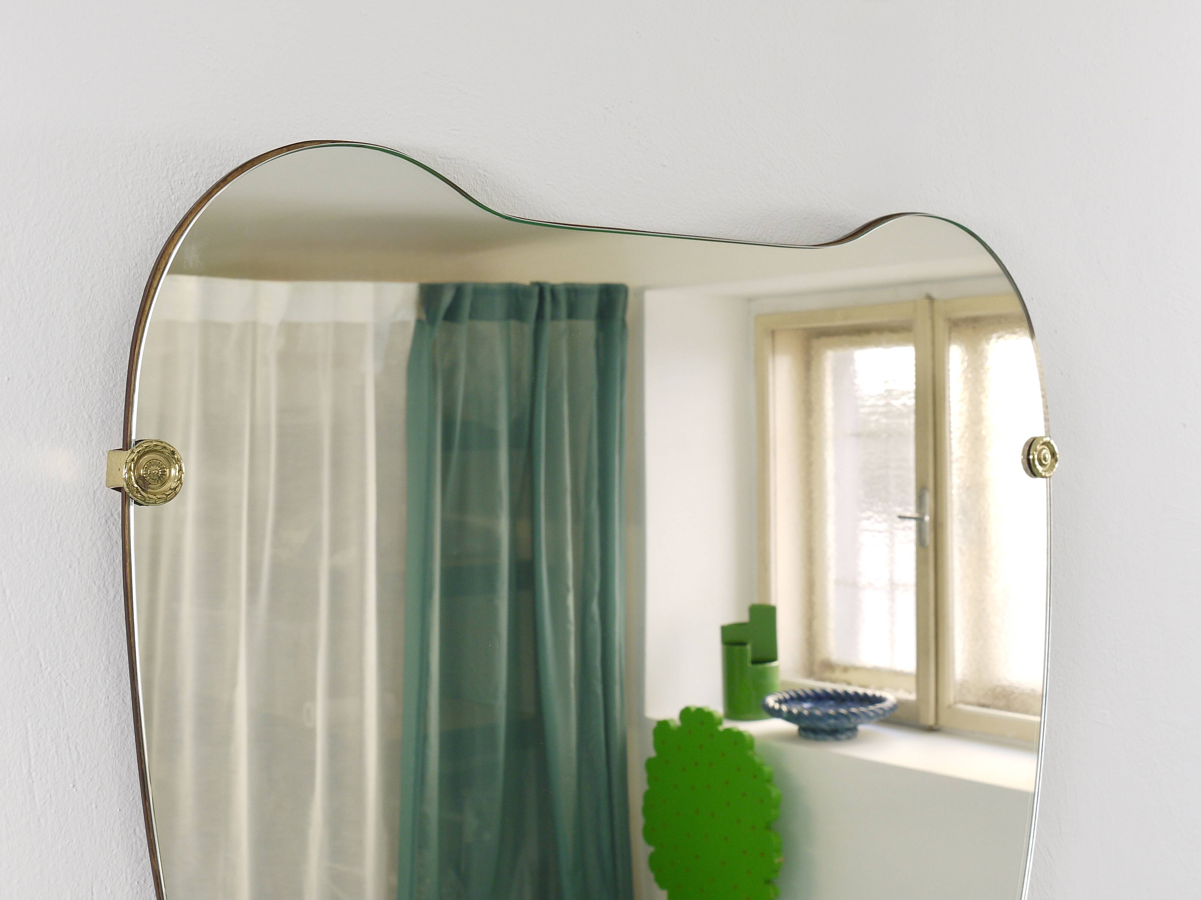 Scultpural Brass Hand Mid-Century Wall Mirror, Italy, 1950s