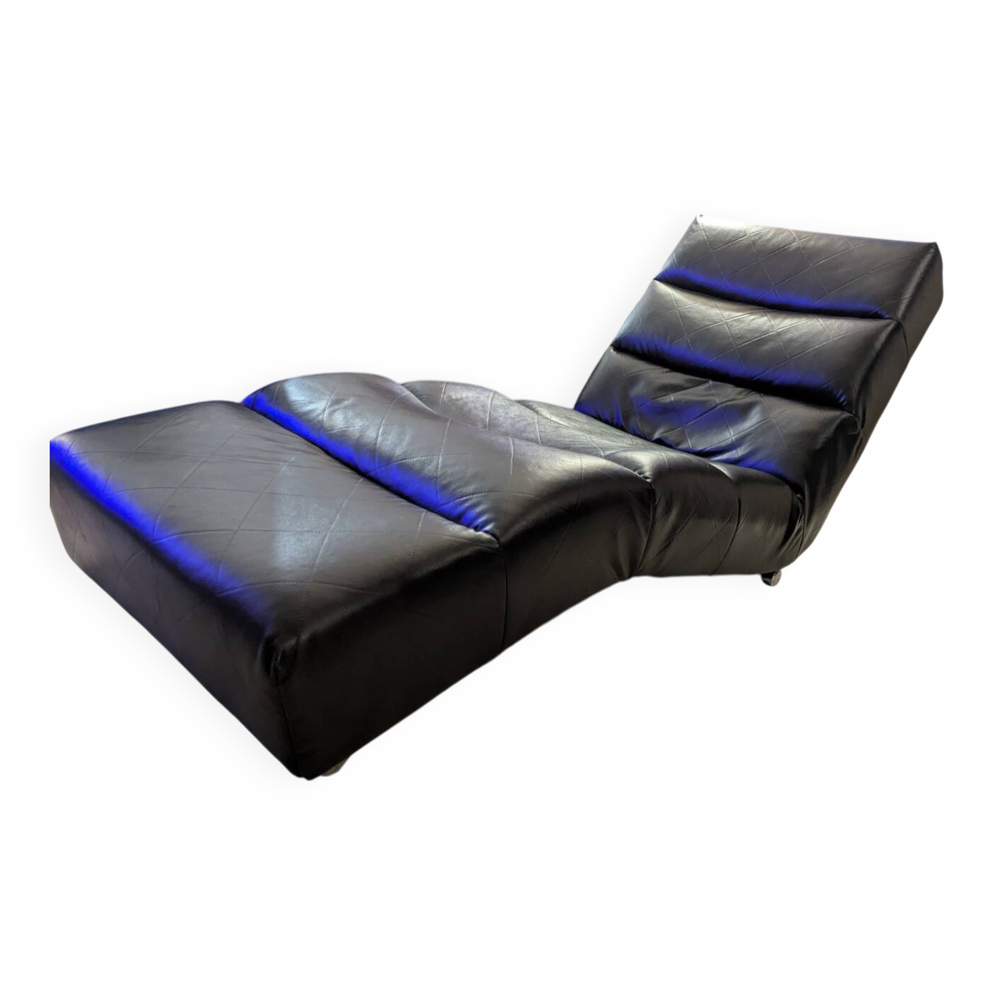 Black faux leather chaise longue