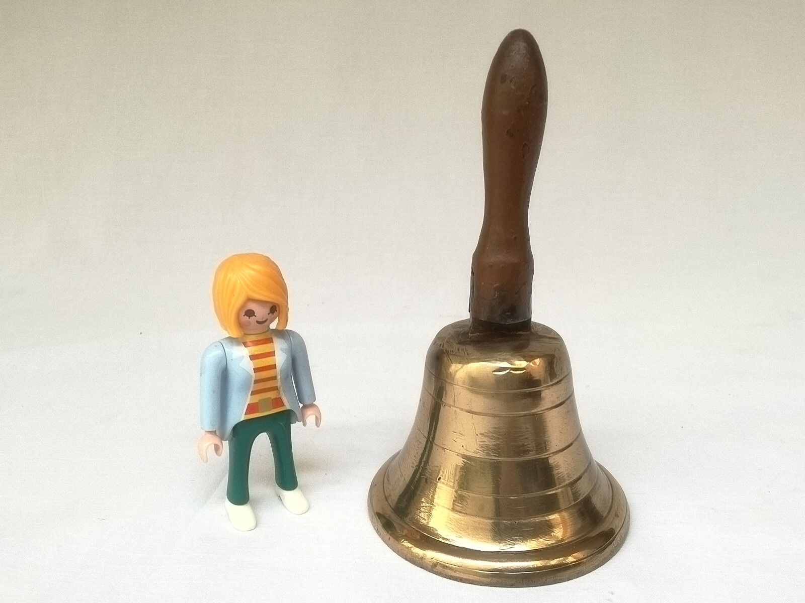 Cloche en bronze