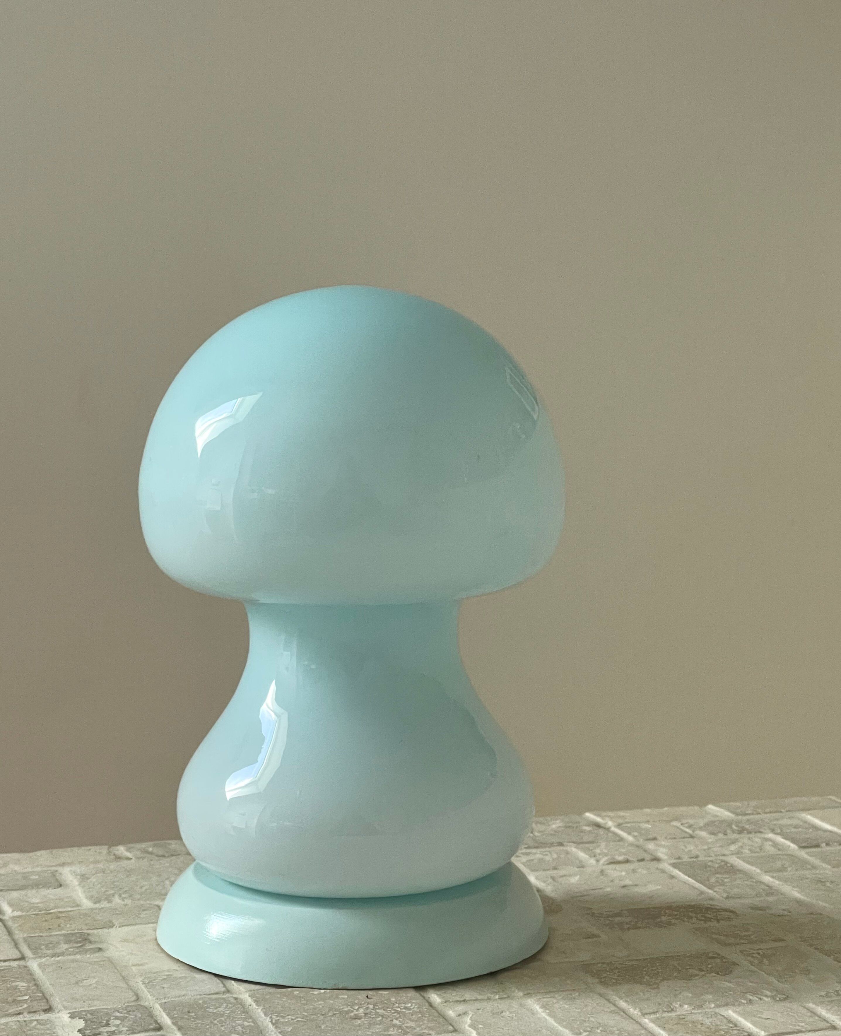 Lampe champignon en opaline 1970.
