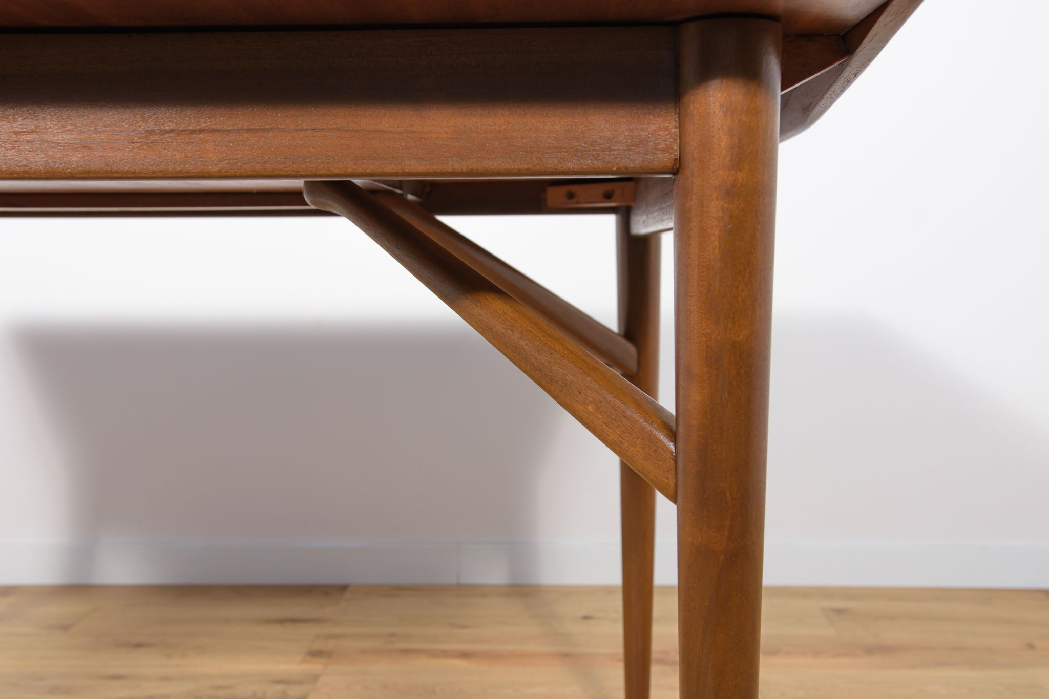 Table à manger en teck extensible du milieu du siècle Everest, années 1960