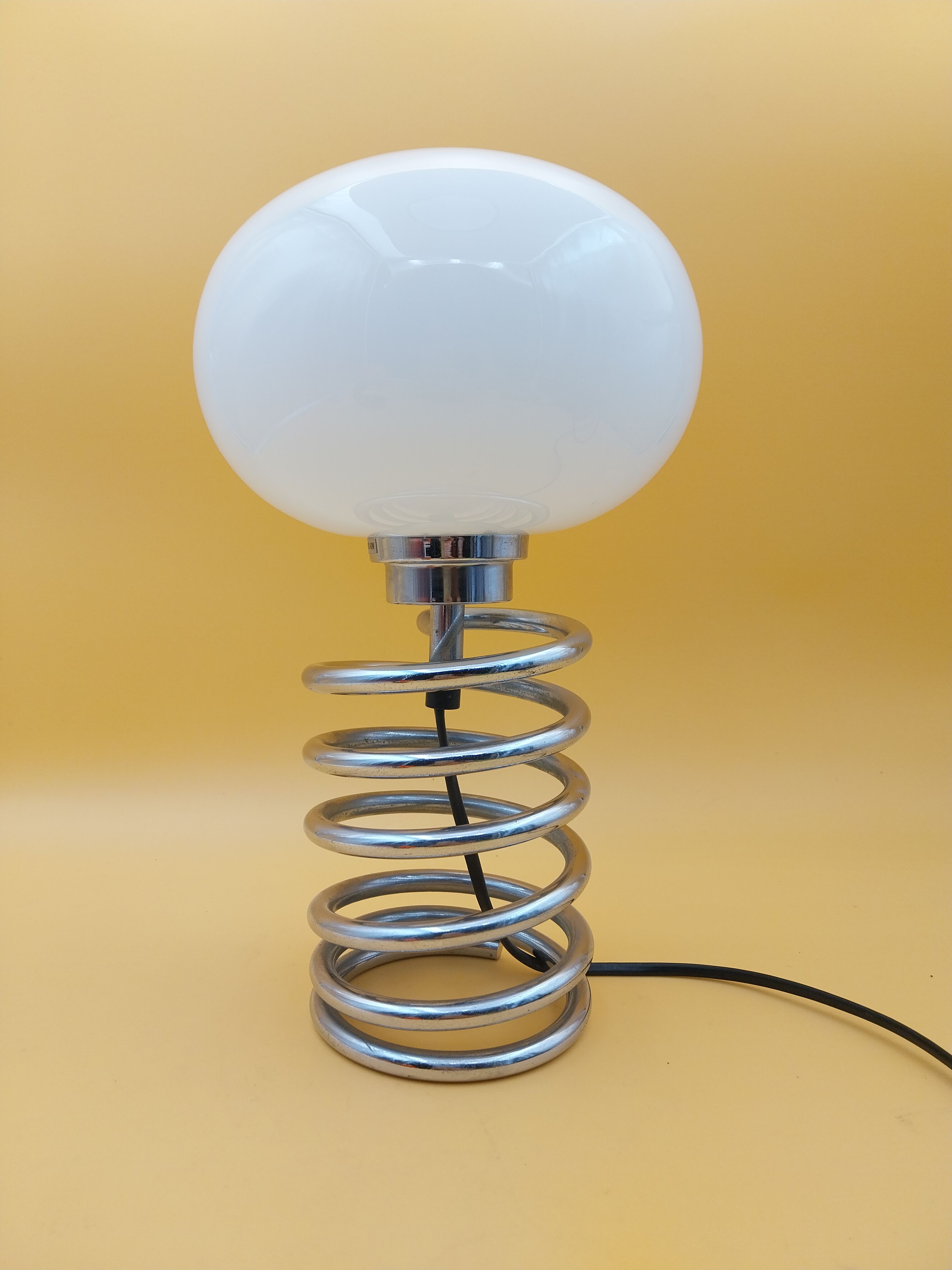 Ingo Maurer spring lamp