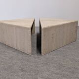 Paire de tables basses italiennes en travertin par Up & Up vers 1970