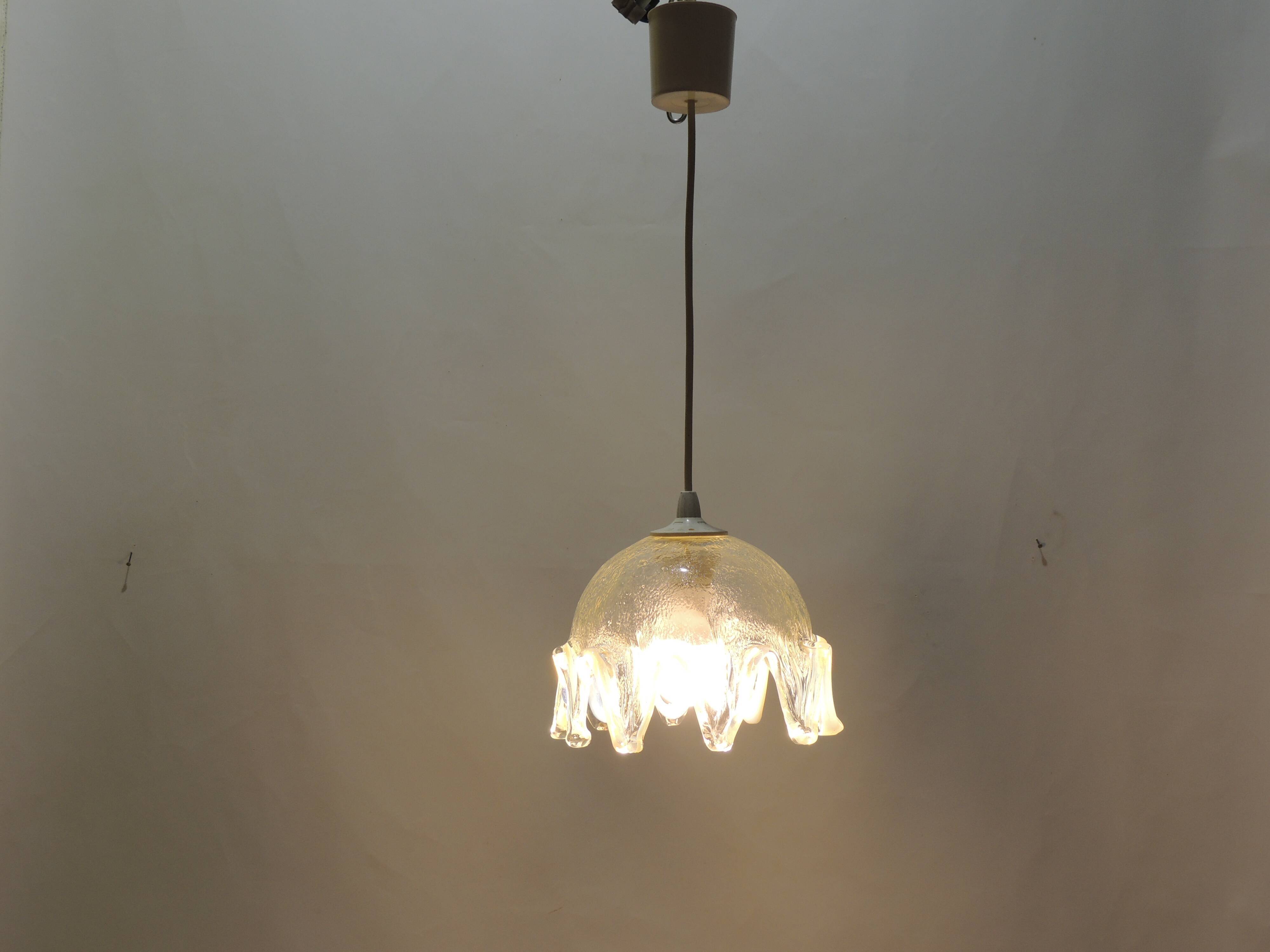 Glass/vintage suspension