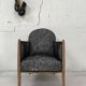 Fauteuil club en bois et tissu