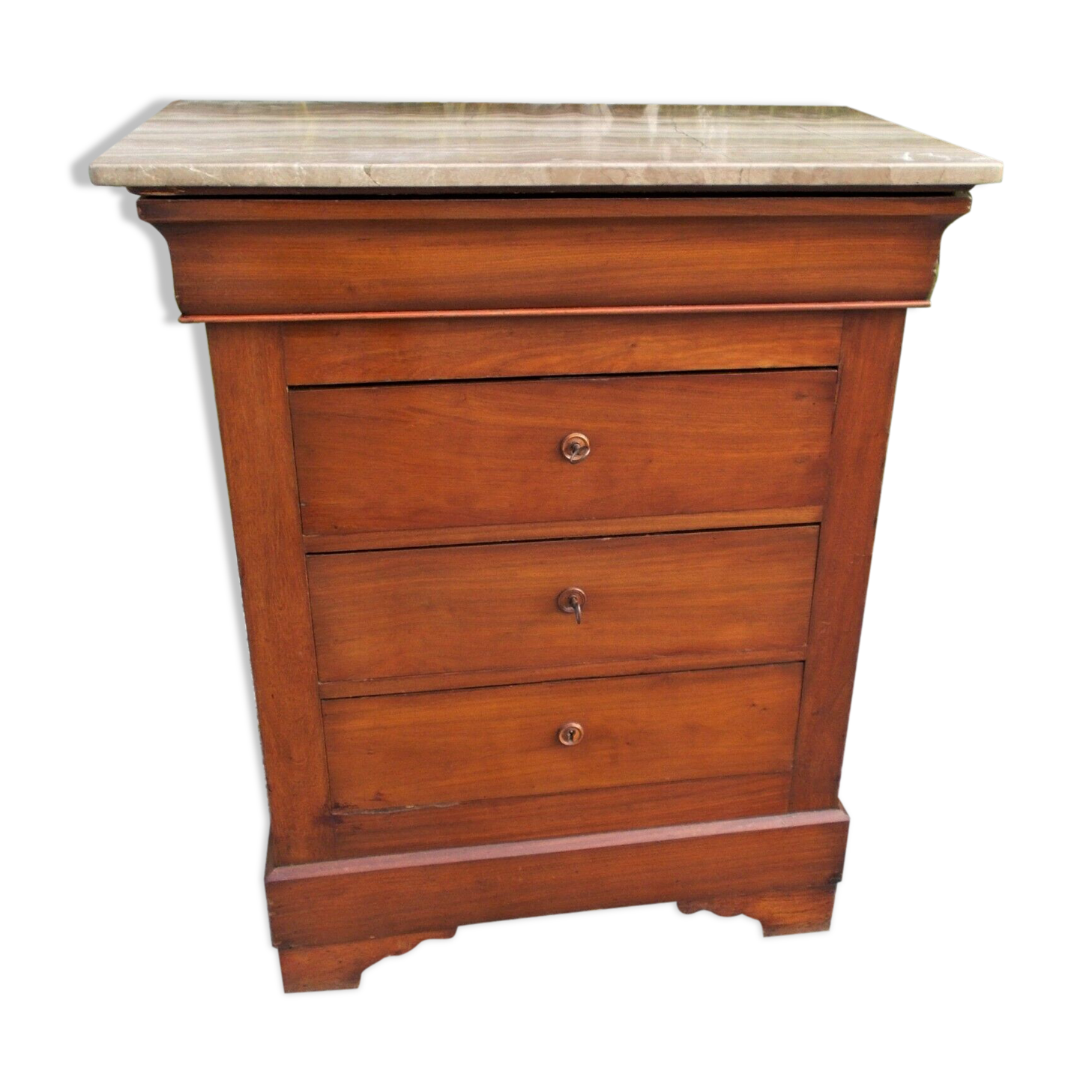 Antique chest of 4 drawers