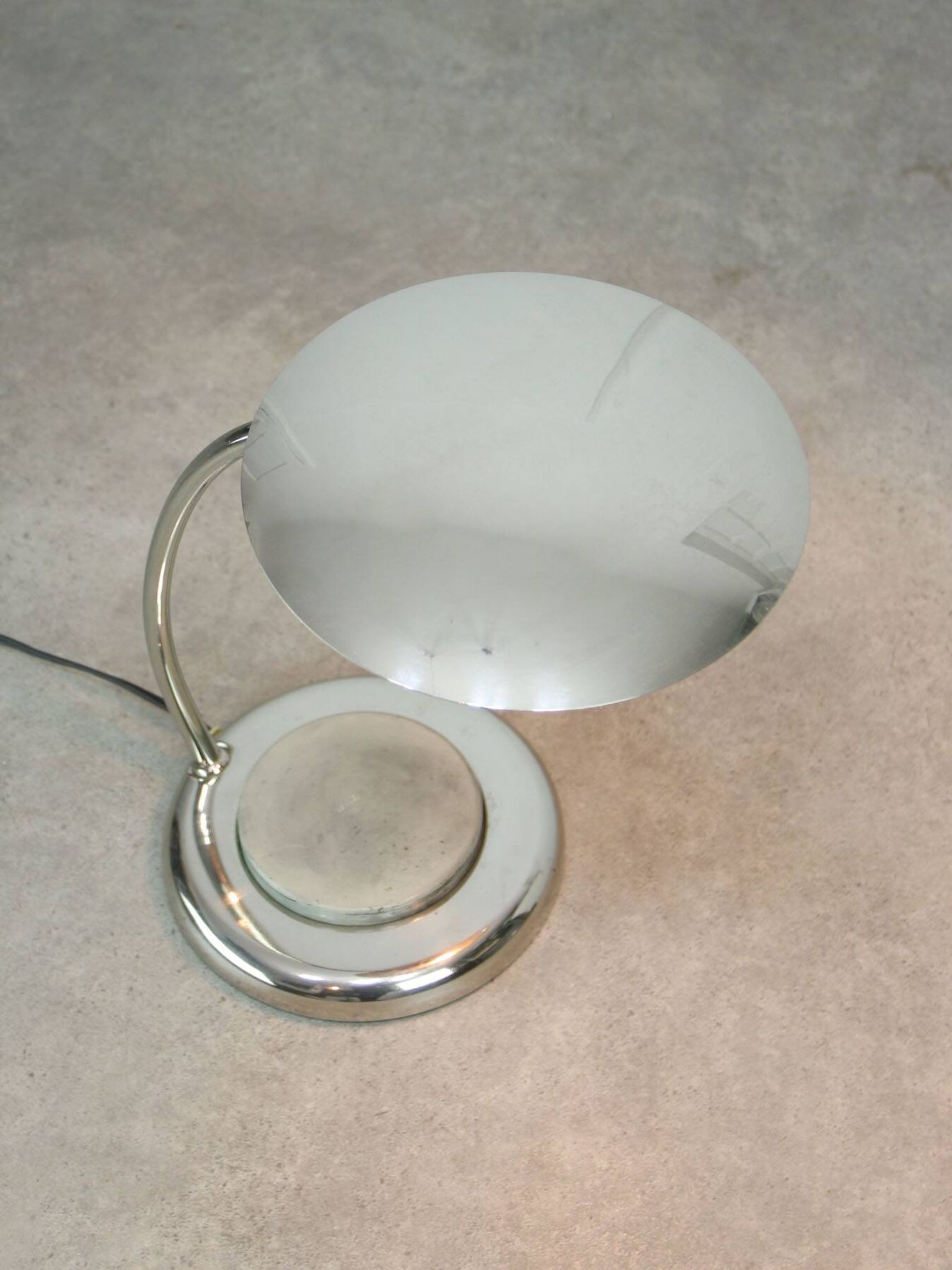 Mid-Century Italian Big Button Table Lamp in Chrome