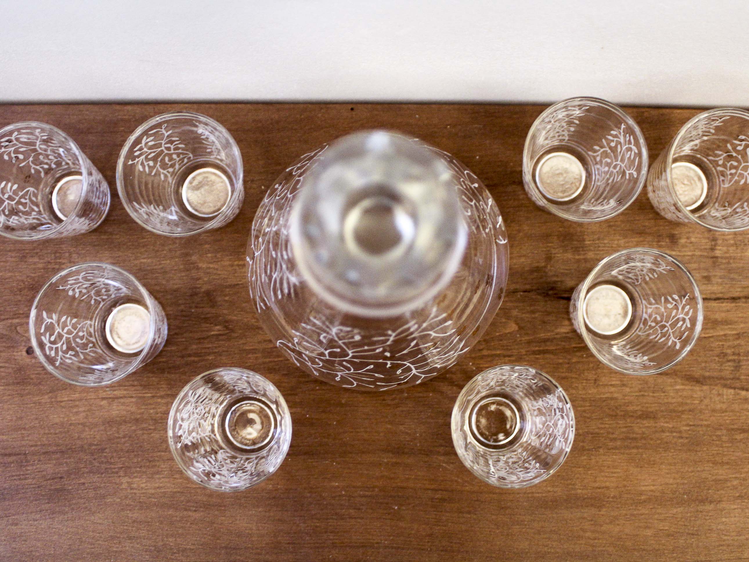 Liquor service 8 glasses 60s