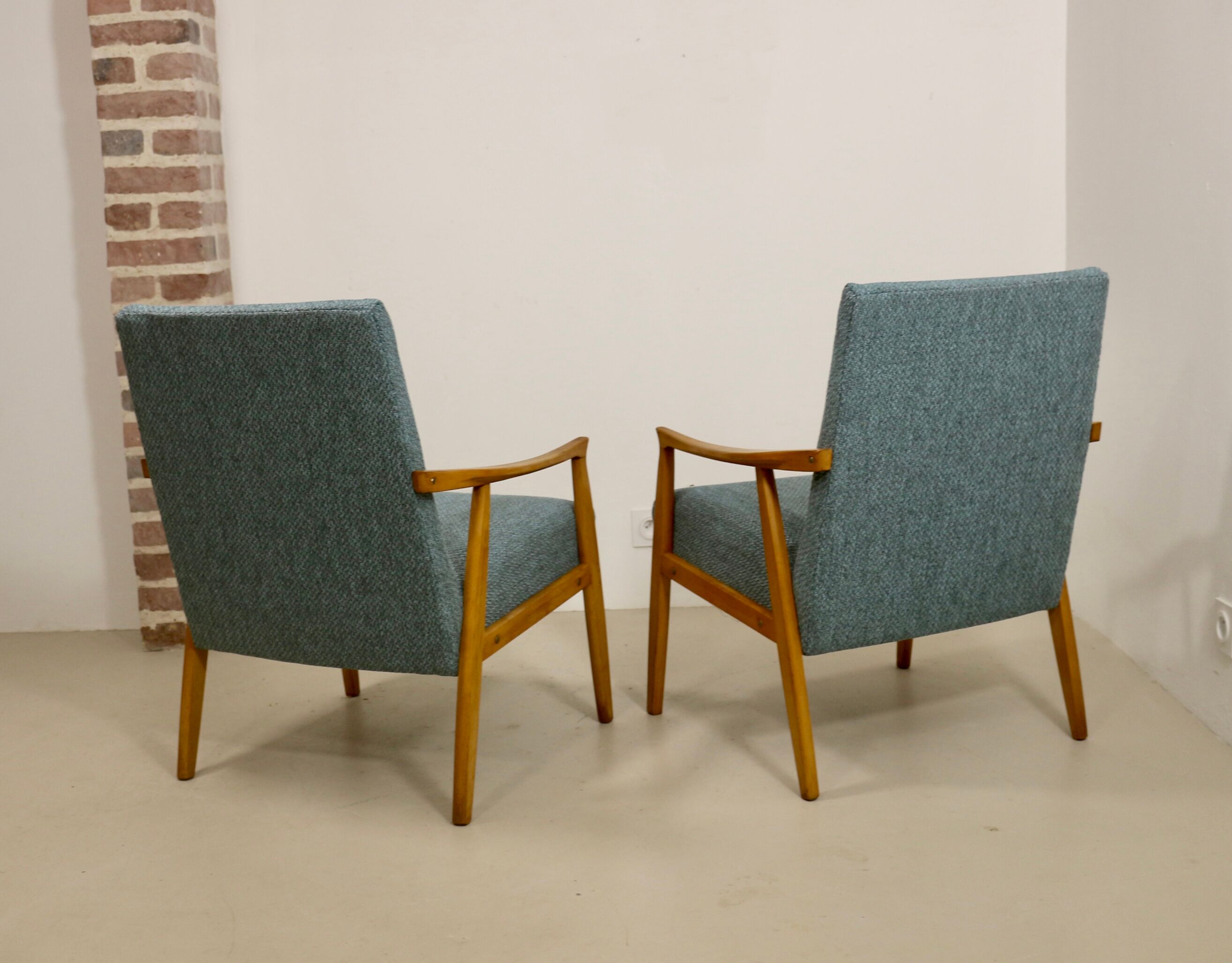 Pair of vintage armchairs in beech year 60