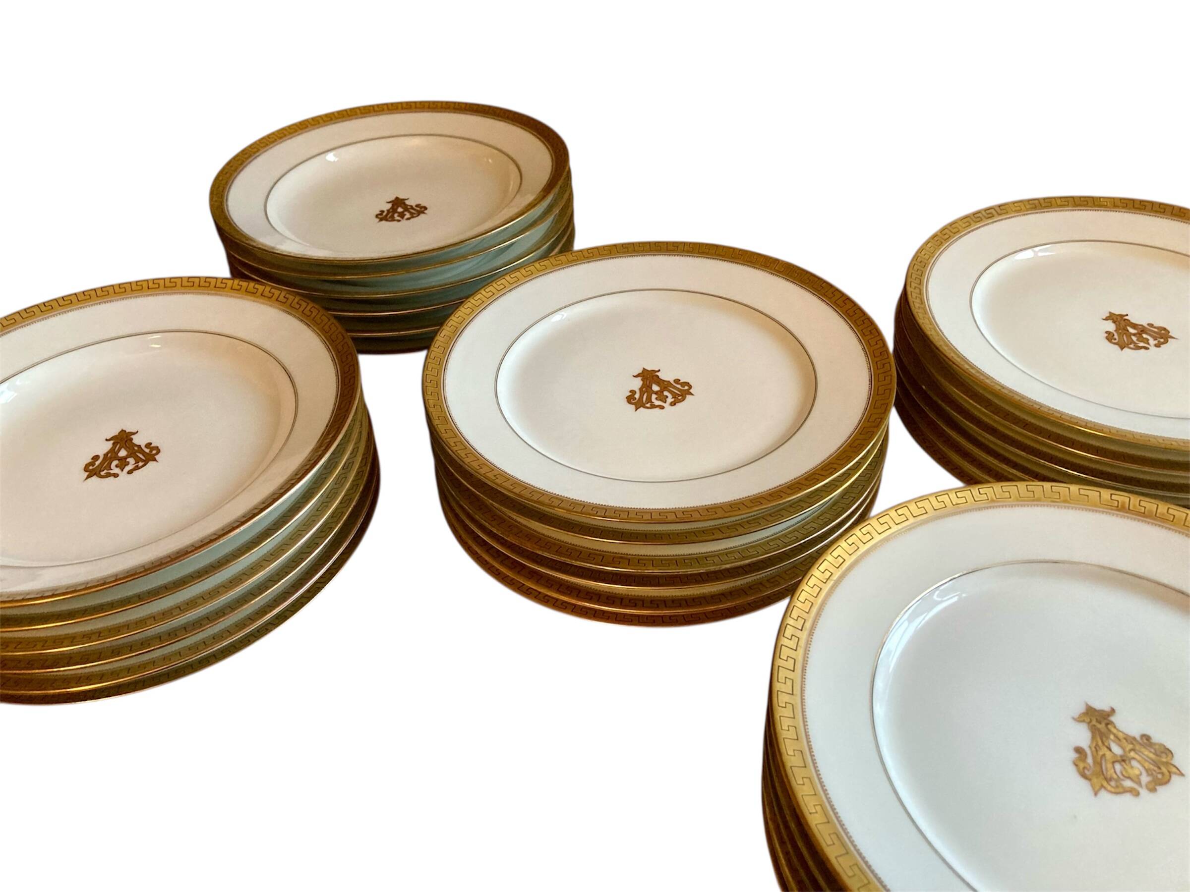 Service assiettes porcelaine de Paris Bourgeois Saint-Honoré 1880