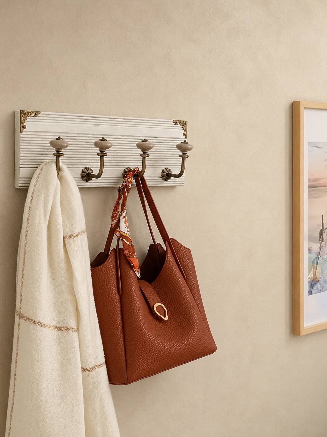 Vintage wall coat rack 40 cm – 4 metal hooks and ceramic knobs