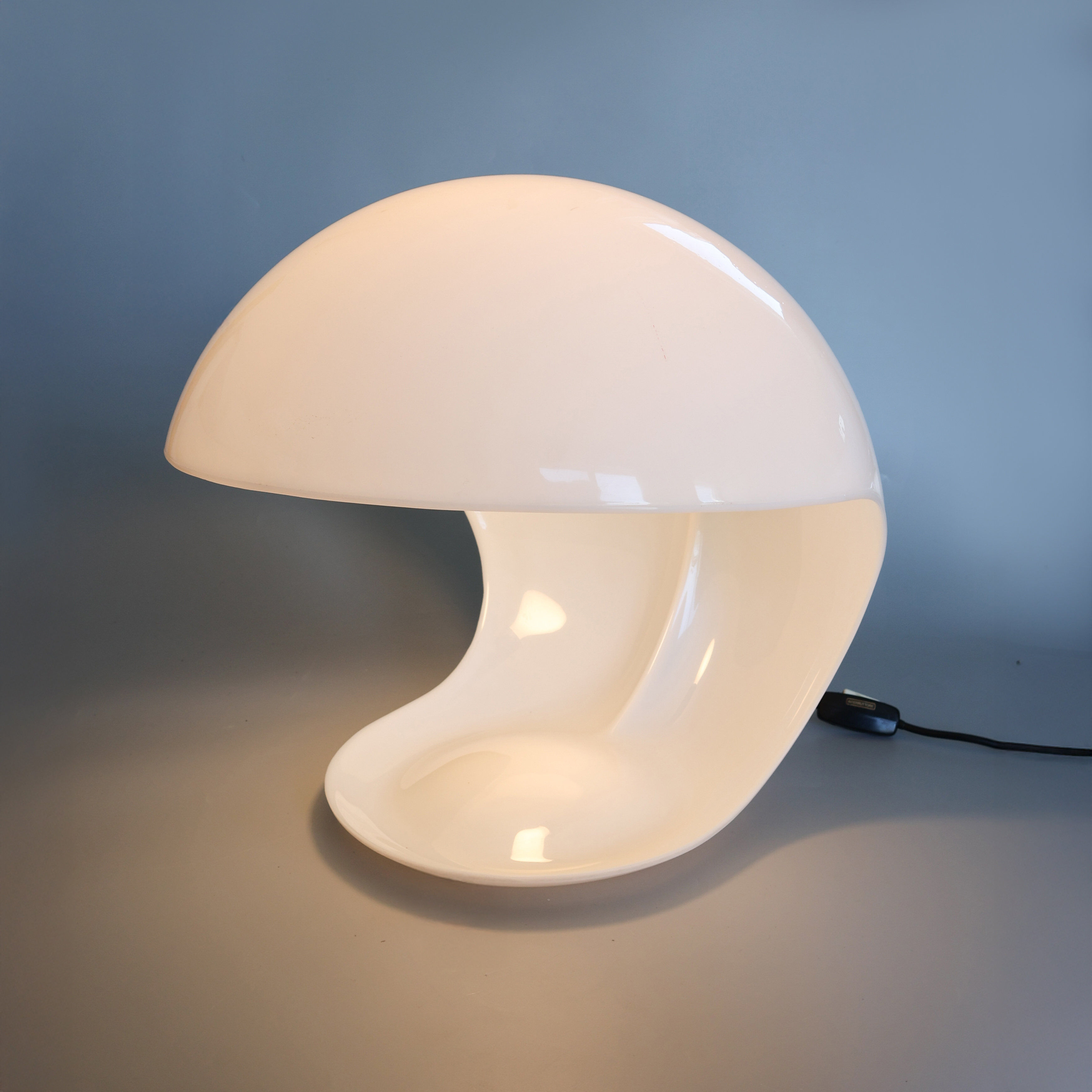 Lampe Elio Martinelli Foglia pour Martinelli Luce, années 1970.
