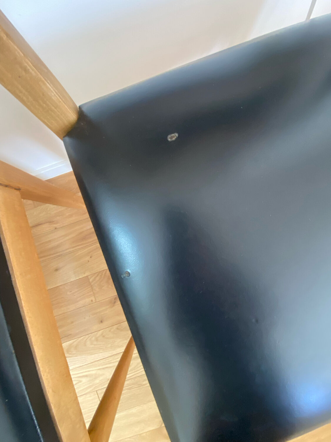 Set of 4 Scandinavian chairs