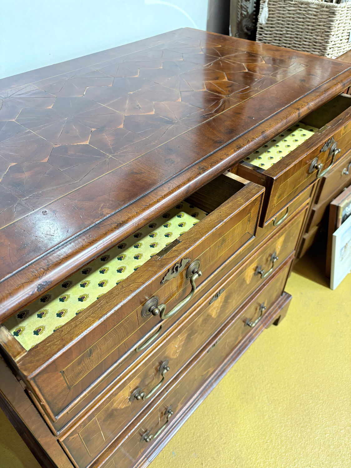 19th century Georgian style commode in end-grain wood marquetry.