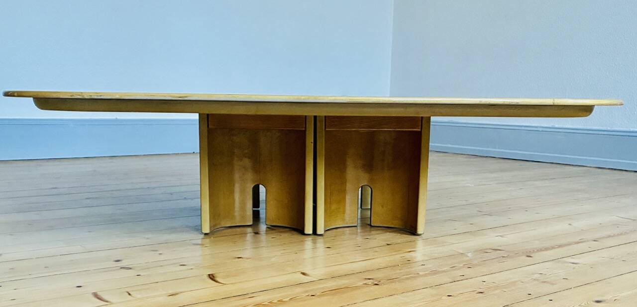 Coffee table by Giovanni OFFREDI (1927-2007) for Saporiti in burl wood.