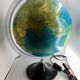 Globe terrestre lumineux vintage