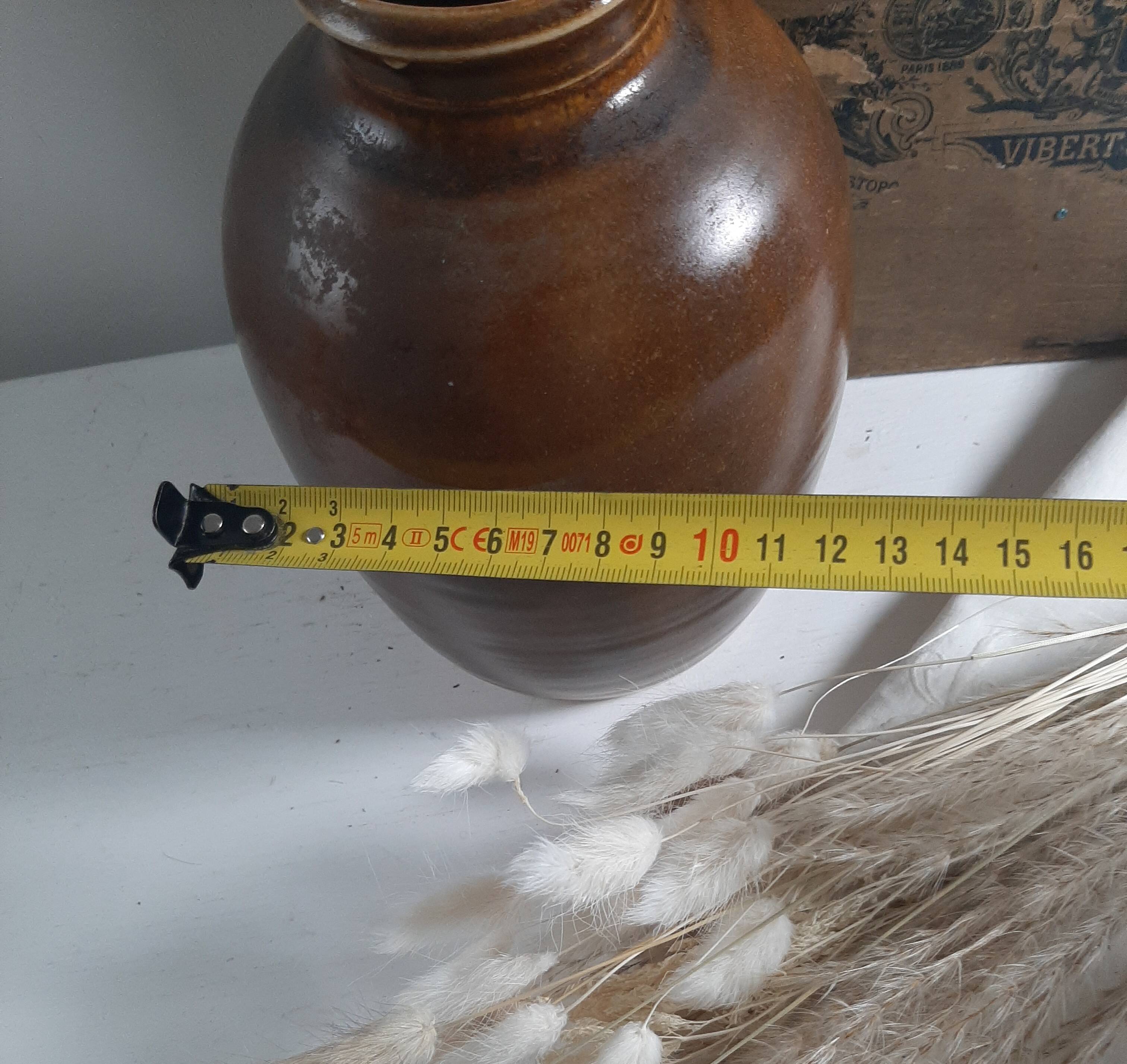 Brown vase signed Barotte