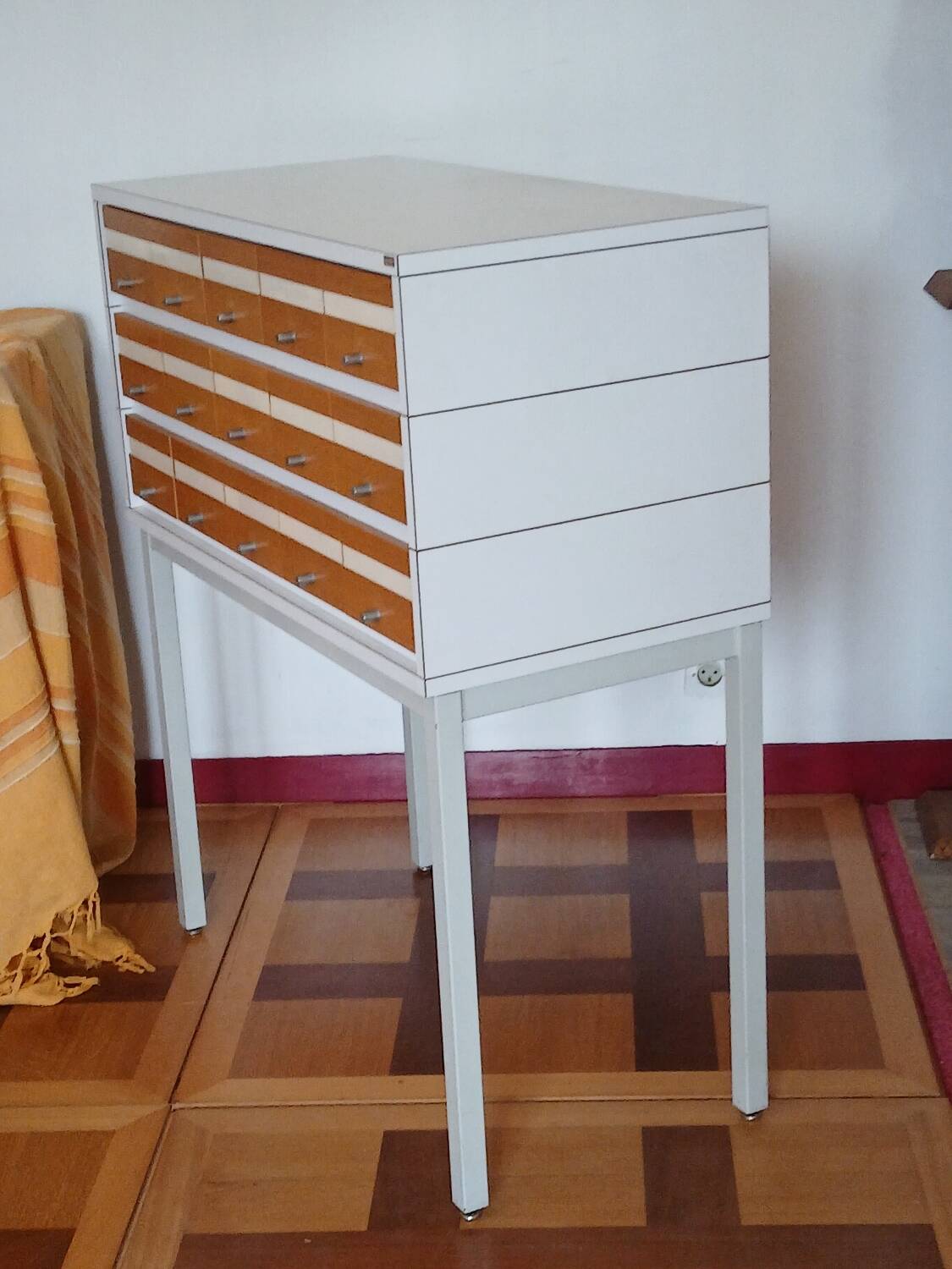 Borgeaud Design Industrial Furniture 70s - 15 Drawers - Metal & Oak Front