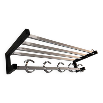 1970 wall-mounted coat rack