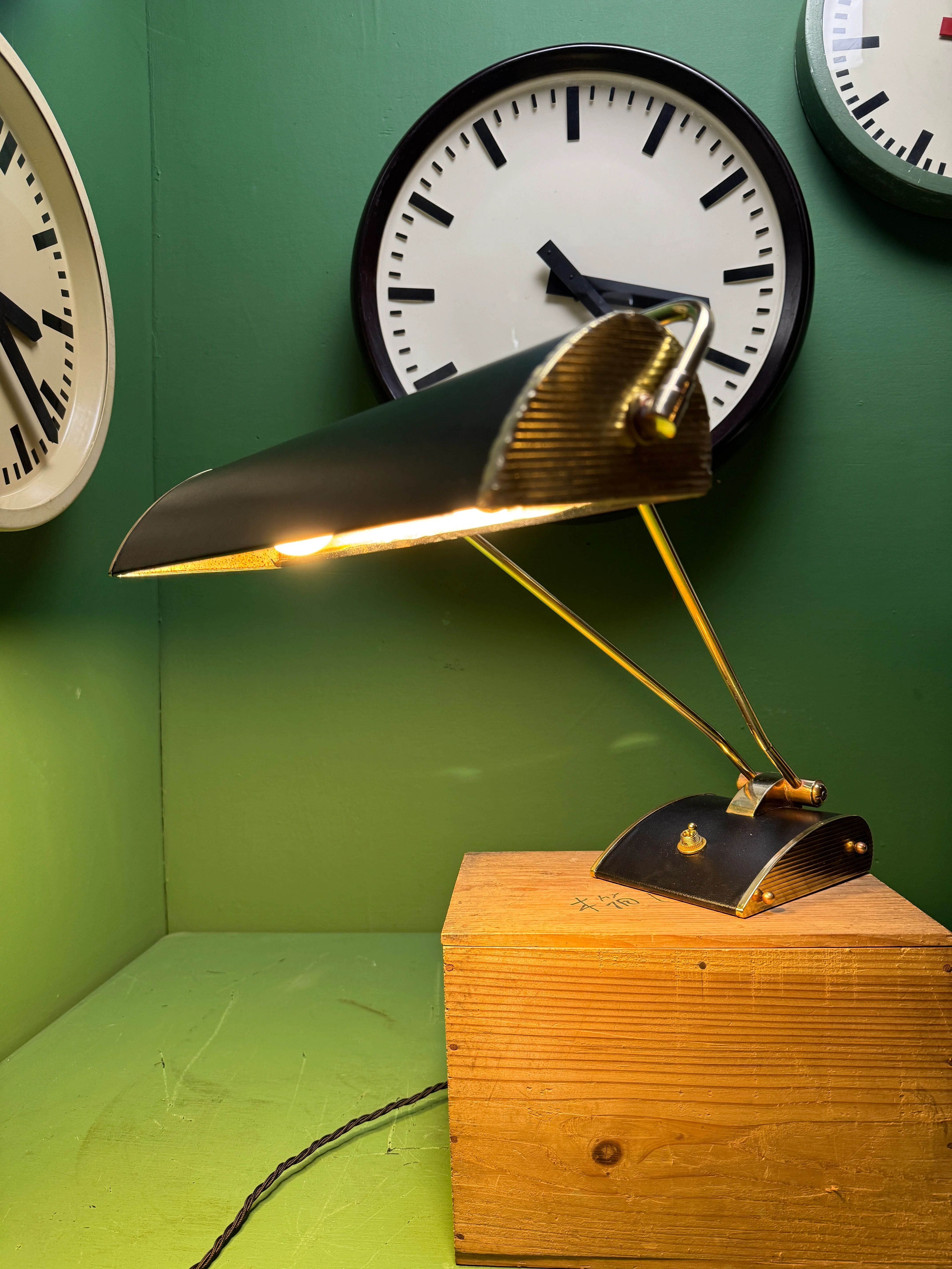 Original 1940s desk lamp by Eileen Gray for Jumo