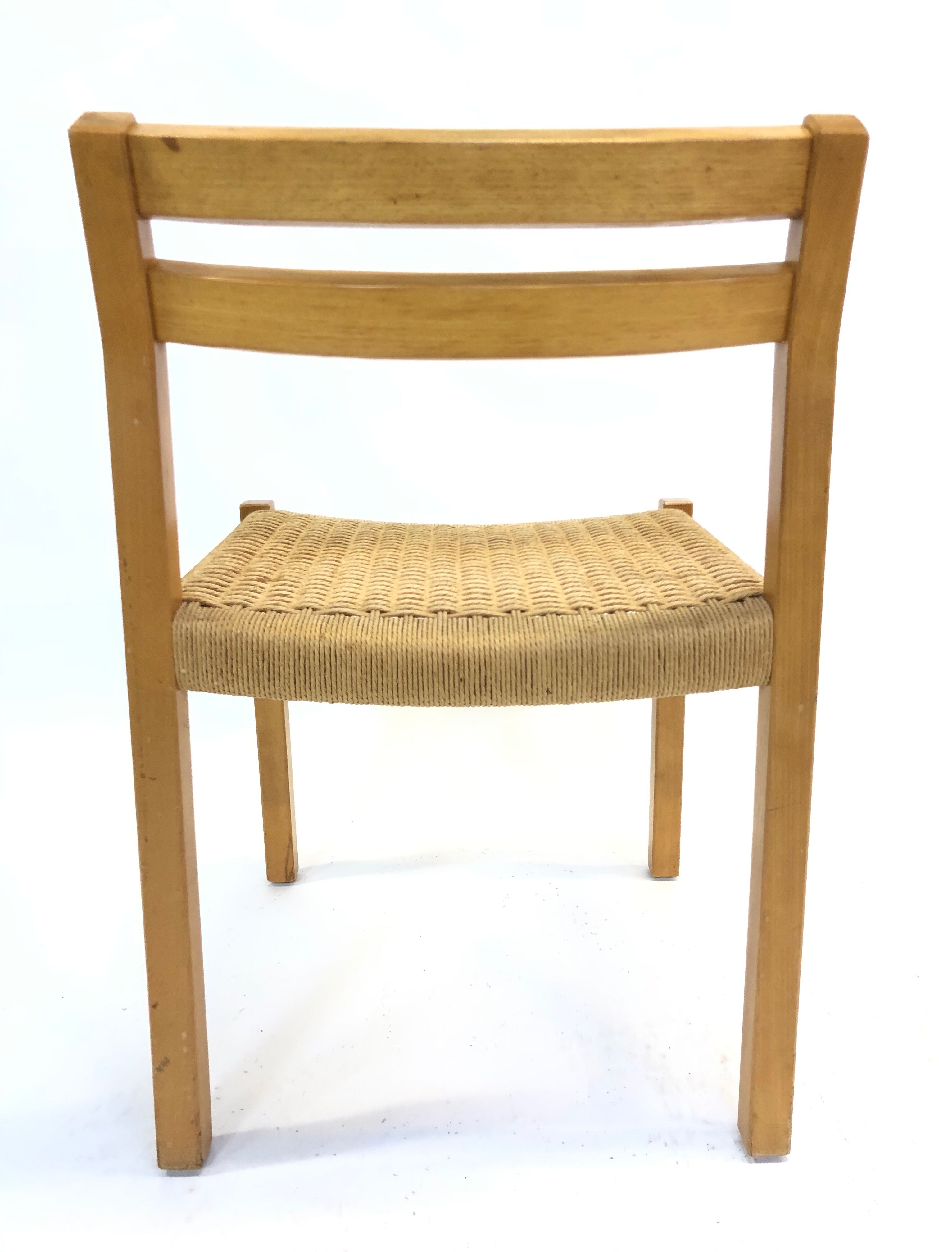 Vintage dining chair model 401 - JL Mollers Mobelfabric Denmark Papercord