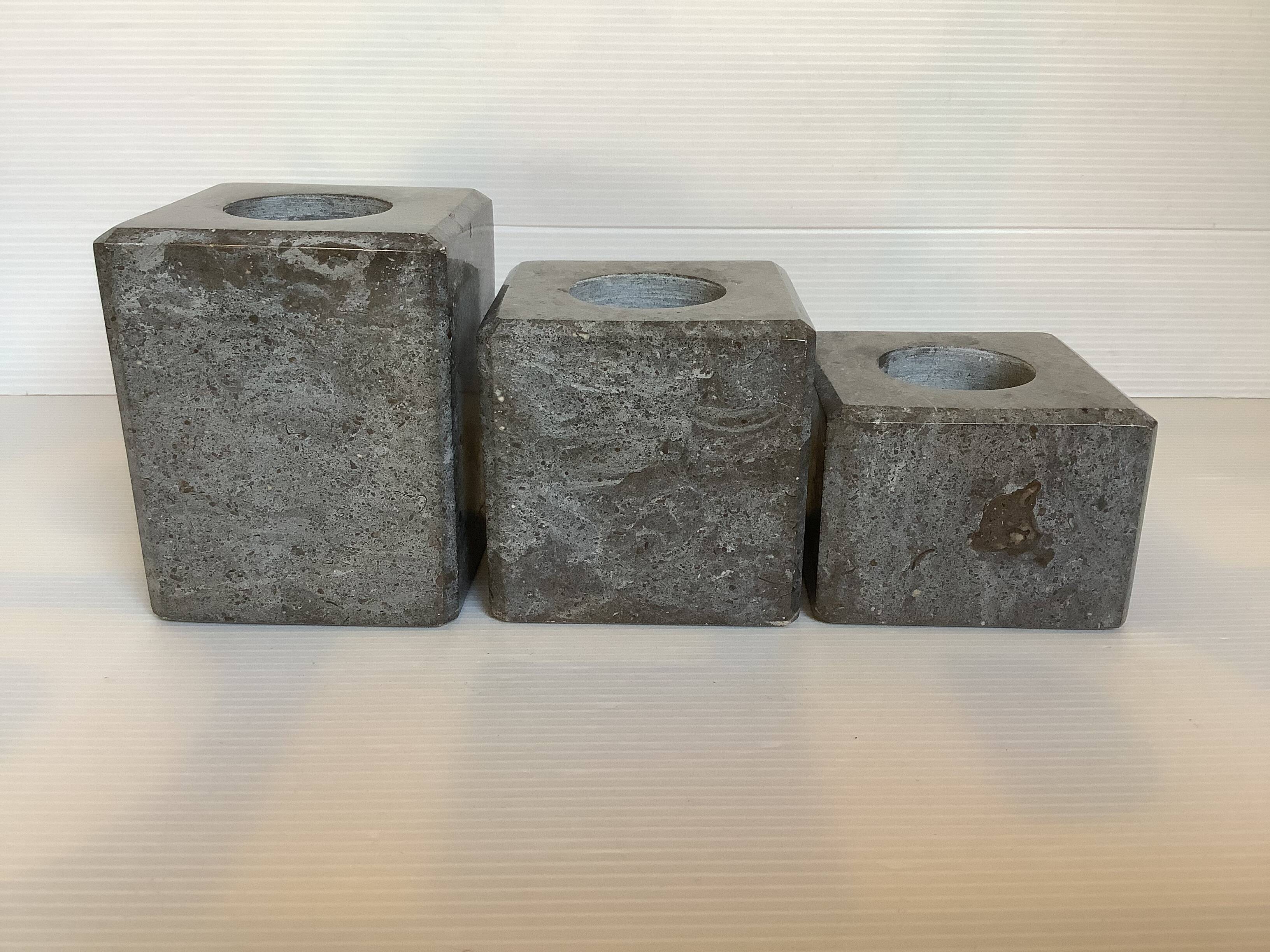 Trio of square candlesticks in veined marble