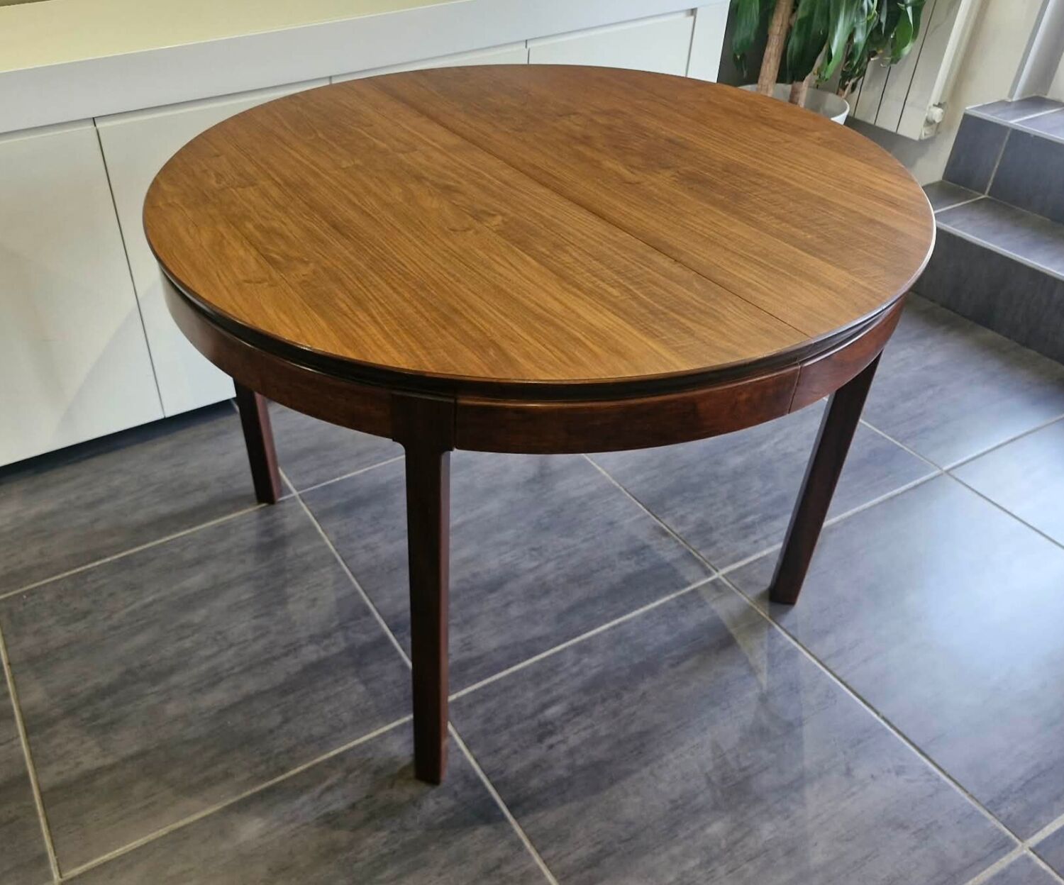Scandinavian extendable teak table, 1970s