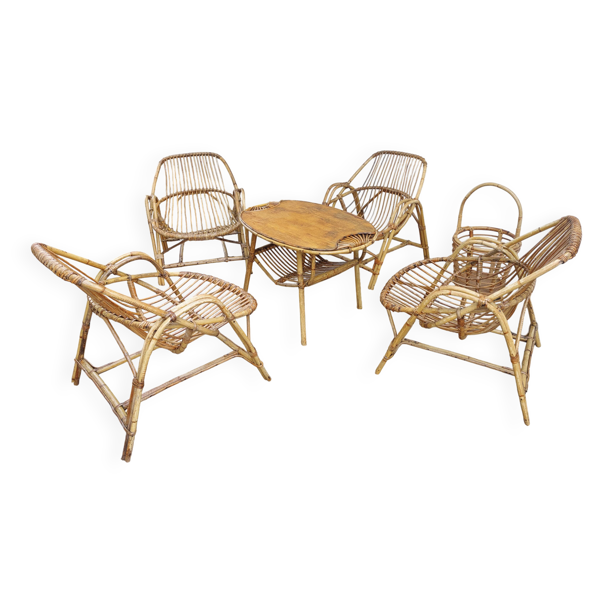 4 armchairs and a coffee table made of rattan and bamboo wood, vintage.