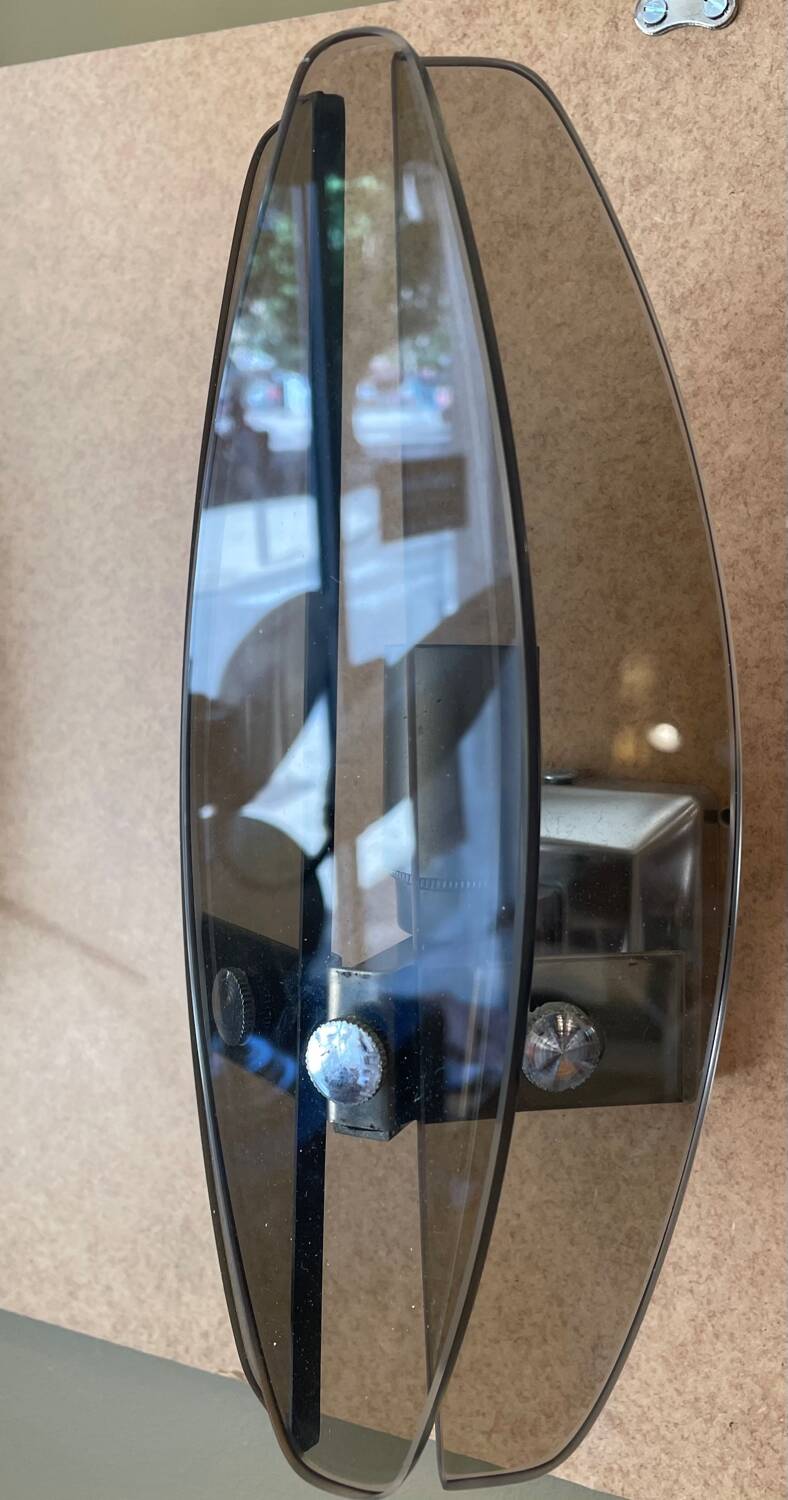 Paire d’appliques en verre fumées