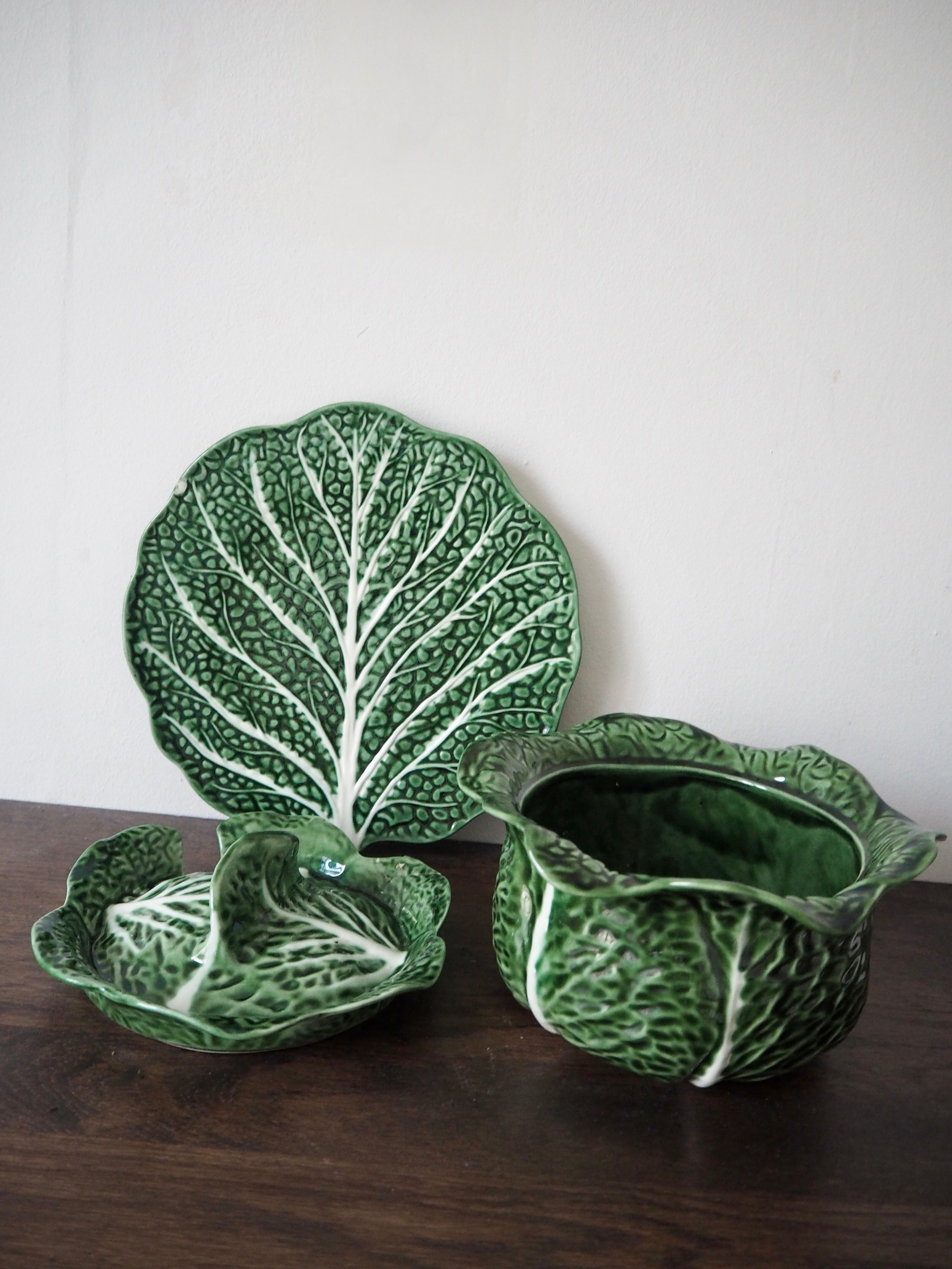 Souptureen and dish in cabbage slip