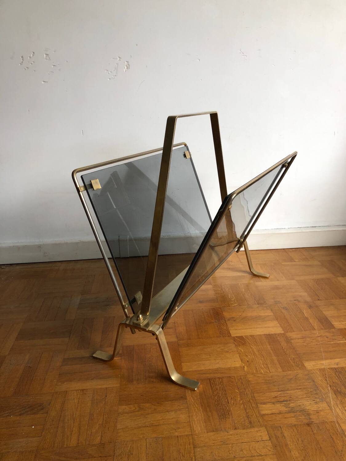 Jansen house style designer magazine rack