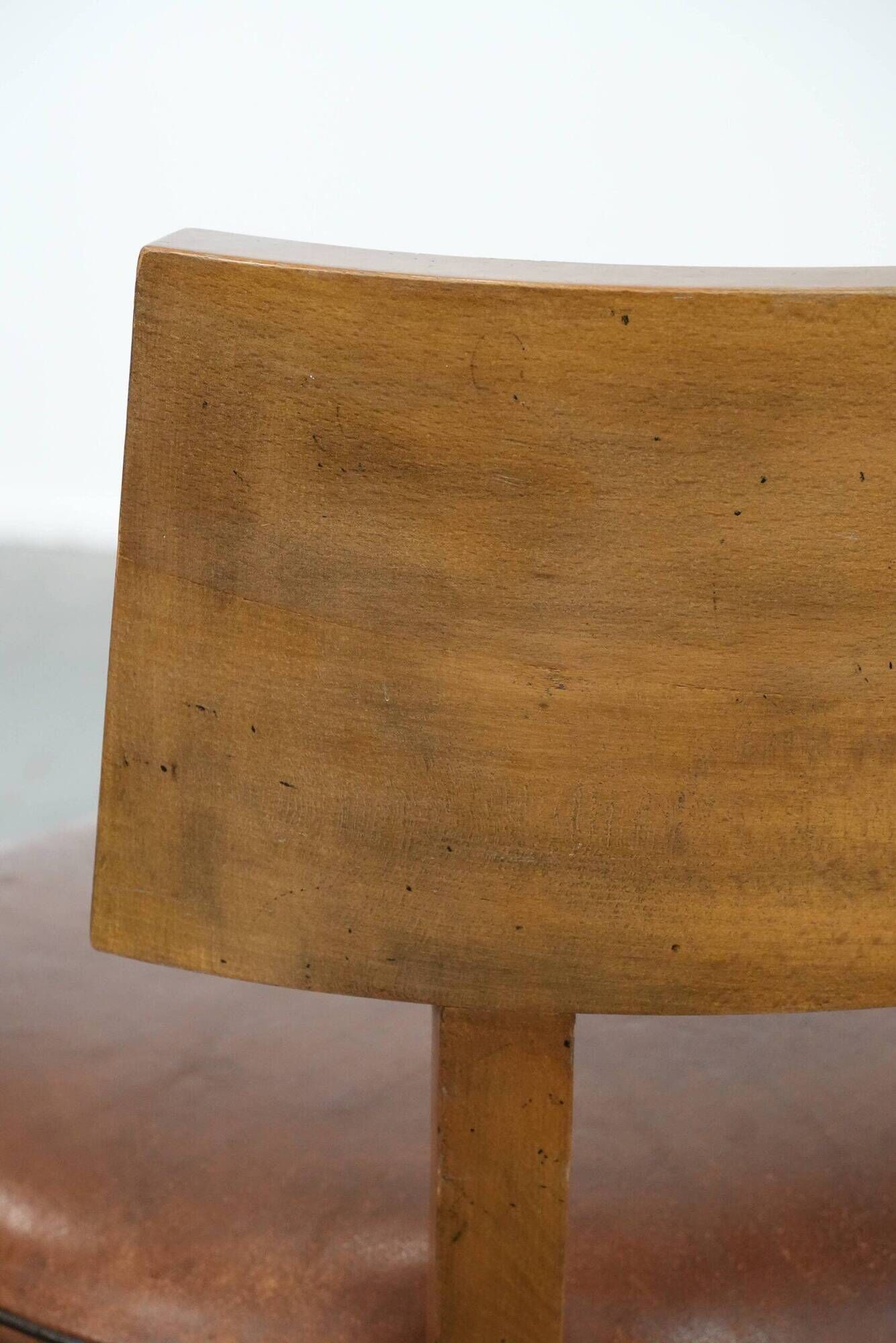 Vintage design armchair / cocktail chair made of sheepskin leather