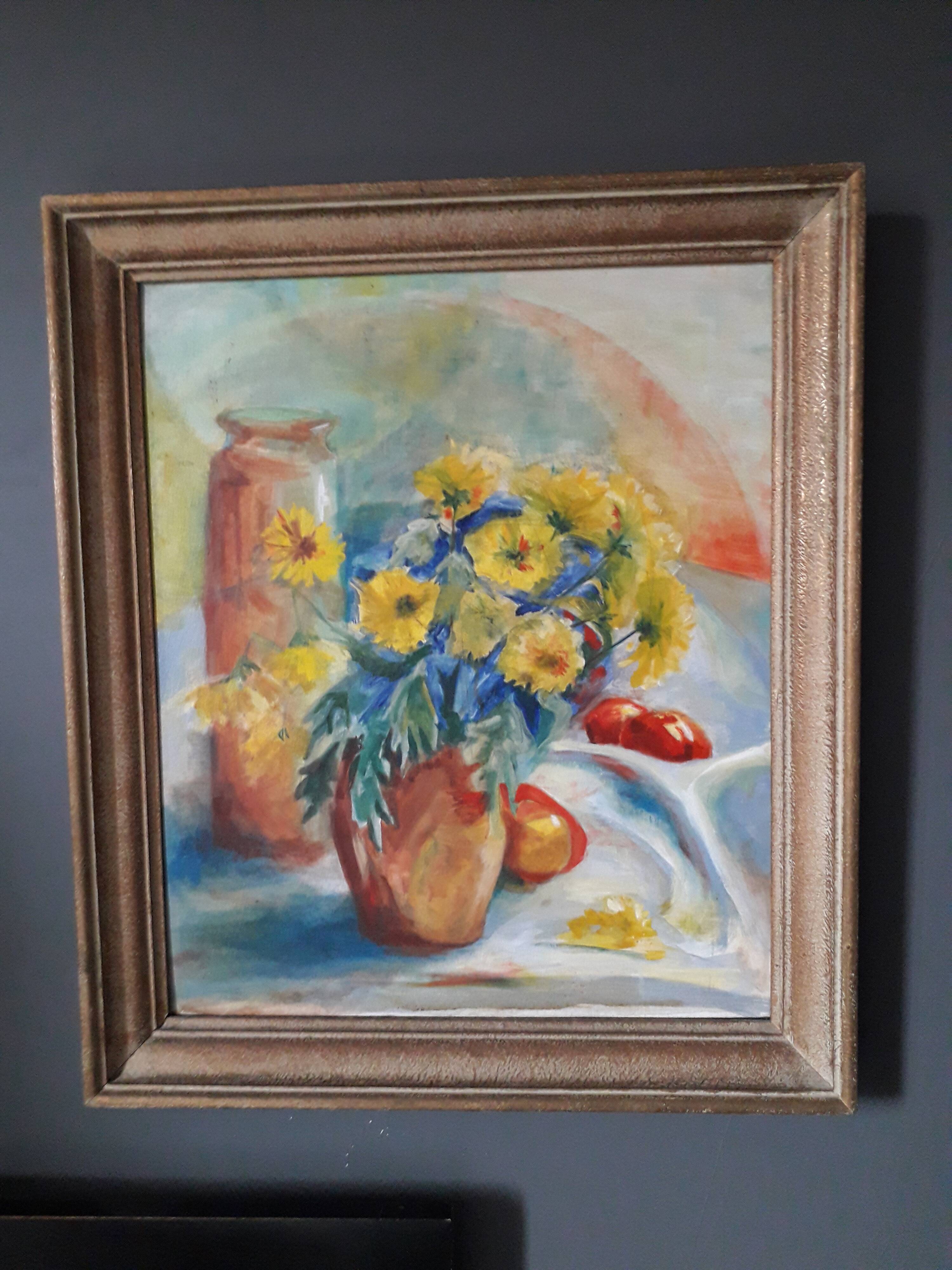 Ancient painting depicting a bouquet of flowers.
