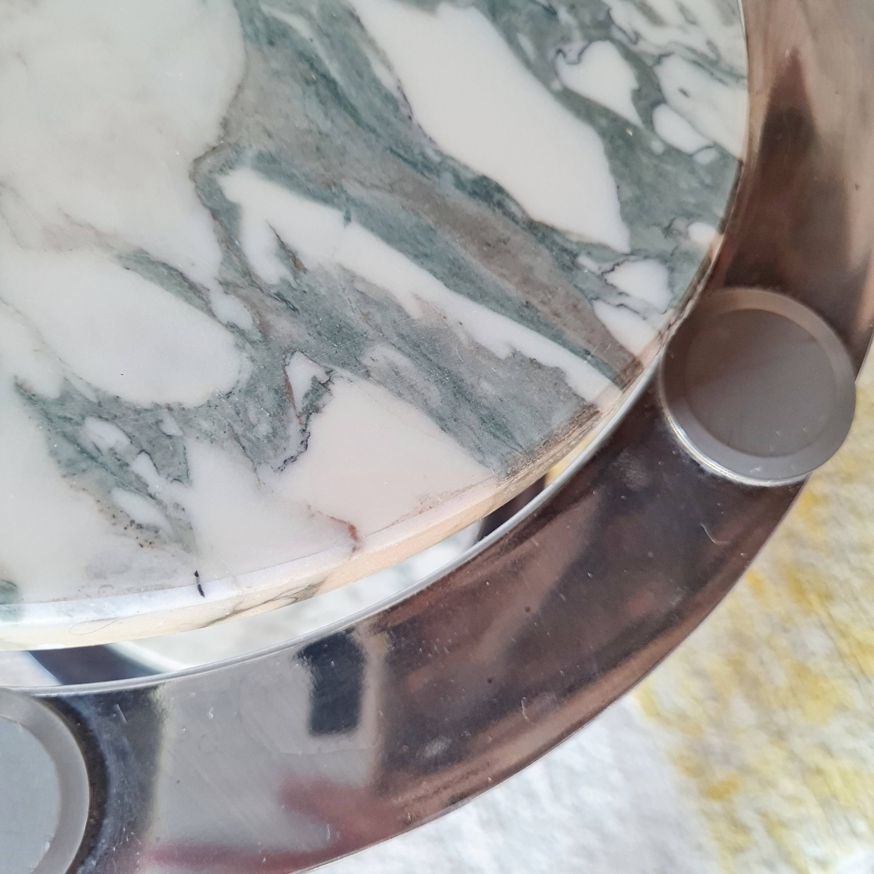 Table d'appoint en marbre et chrome, Italie années 70