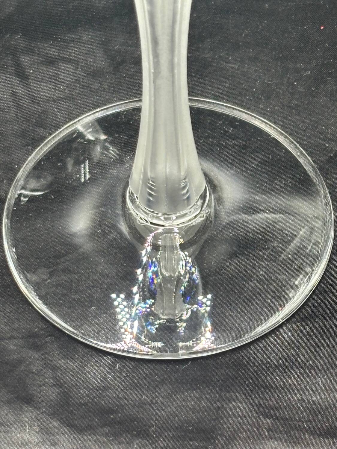Lalique Royal signed champagne flutes