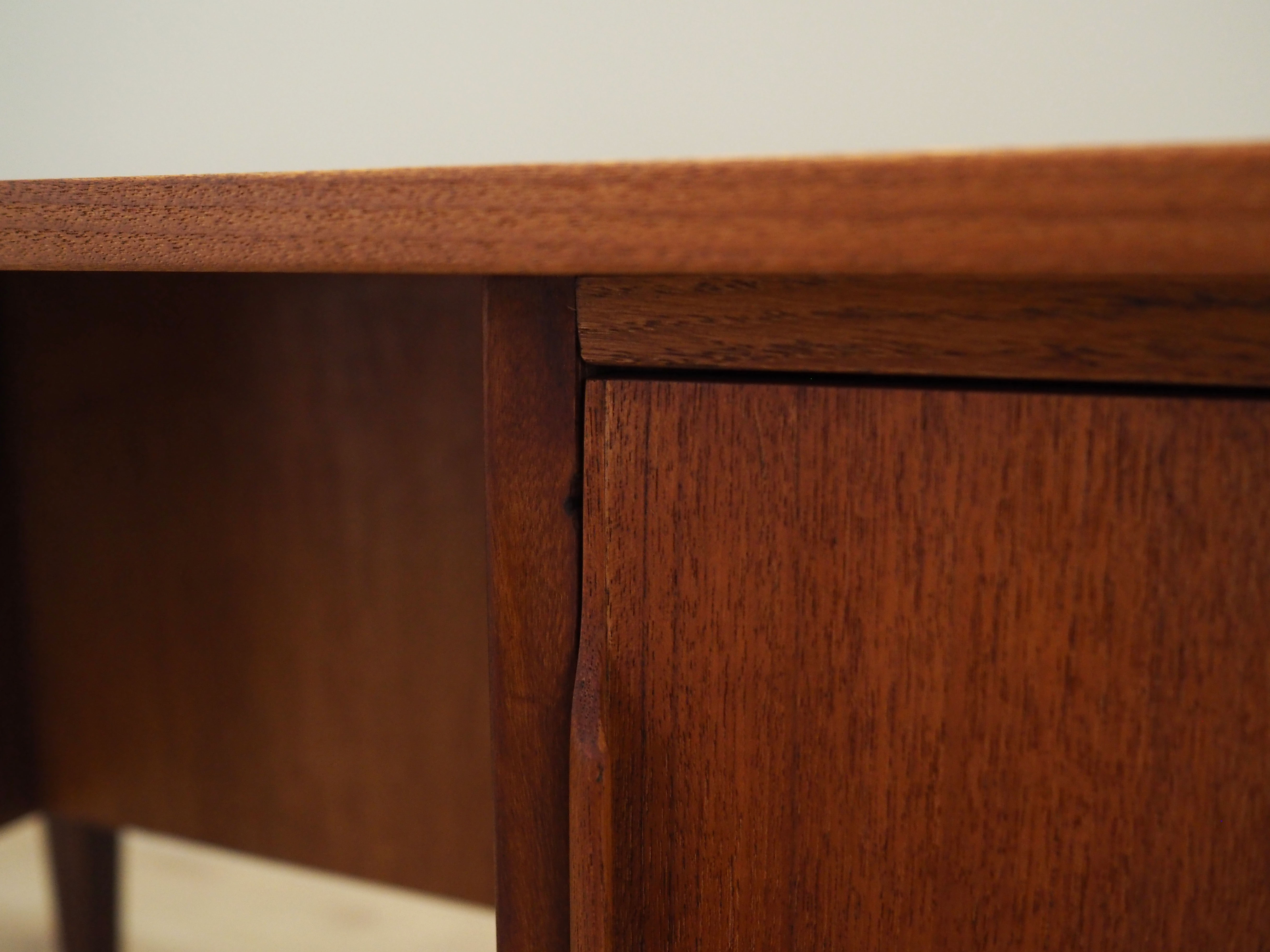 Teak desk, Danish design, 1970s, production: Denmark