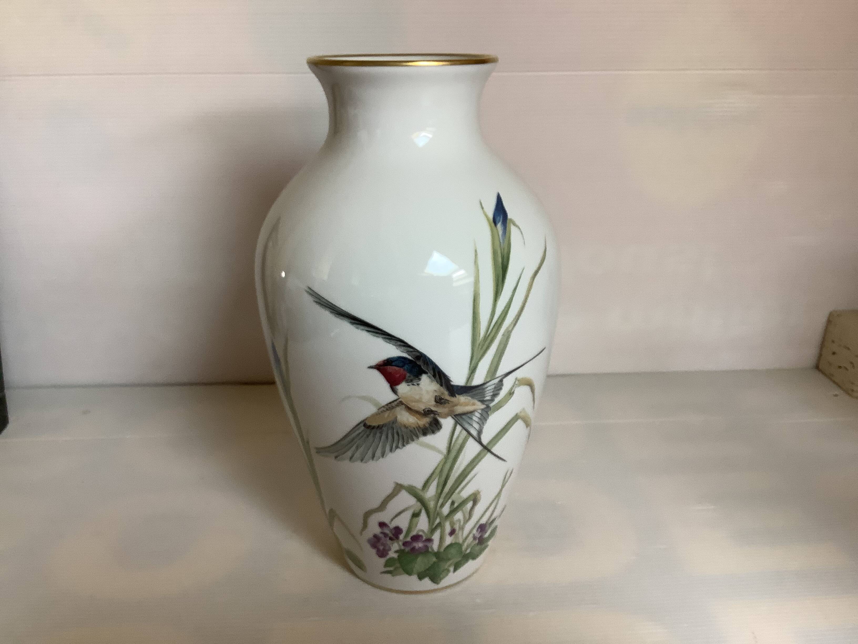 Large porcelain bird and flower vase