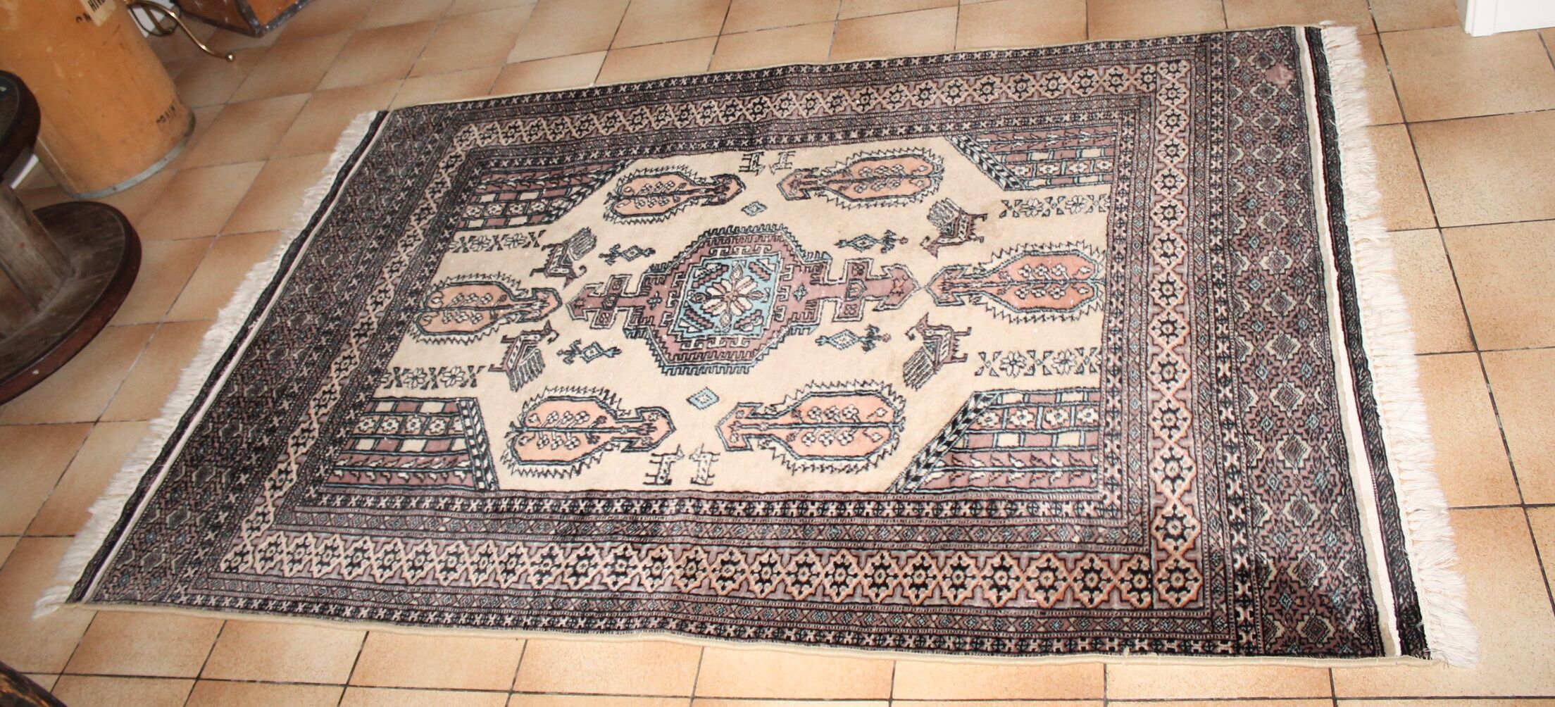 Former Iranian carpet