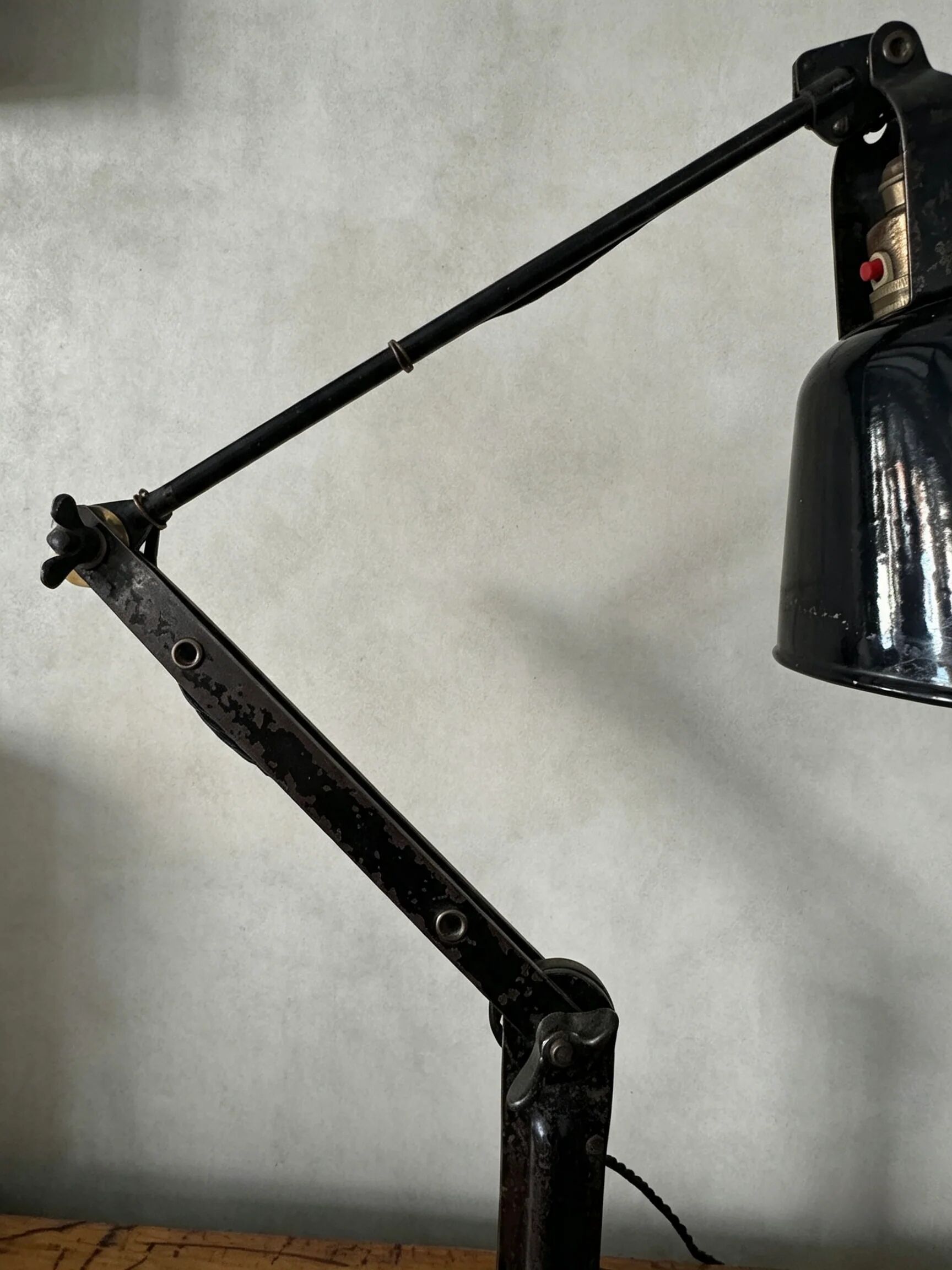 1930s Waligraph Zonalite Task Lamp