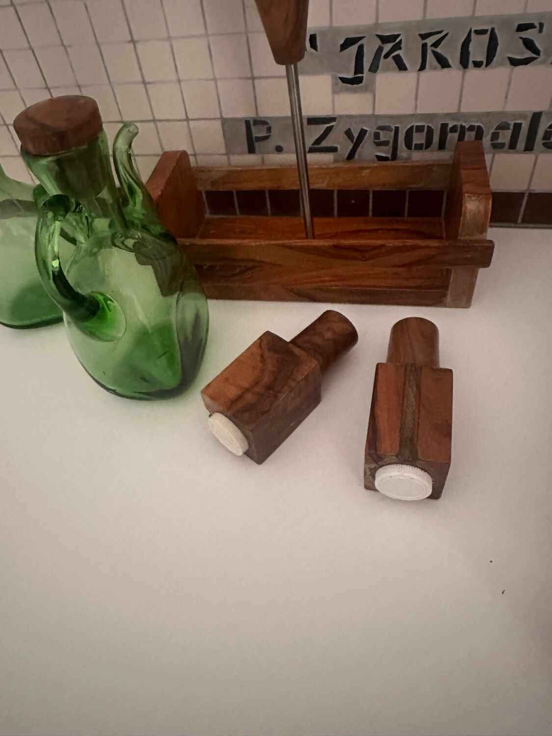 Server salt pepper oil vinegar vintage