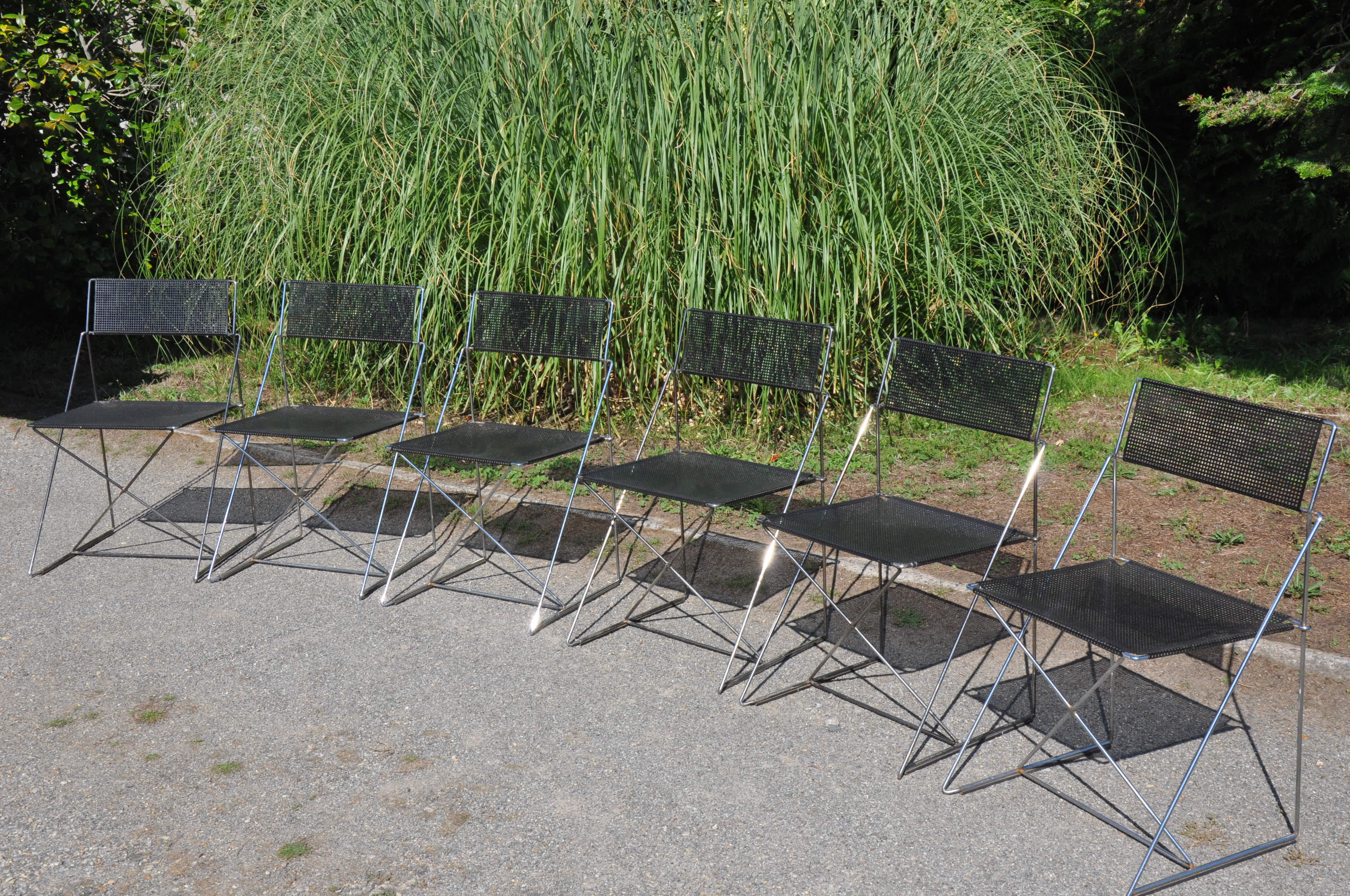 Nuova x line omli chairs by Niels Jørgen Haugesen