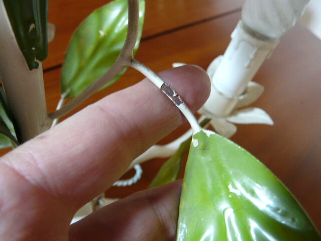 Lustre métal bouquet de fleurs bleues années 70