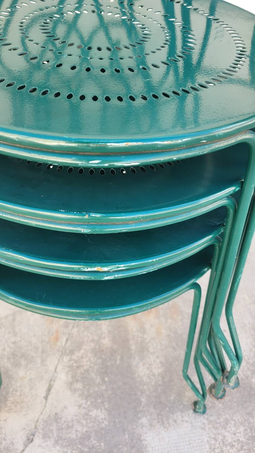 Série de 4 fauteuils de Jardin Fermob en fer ancien