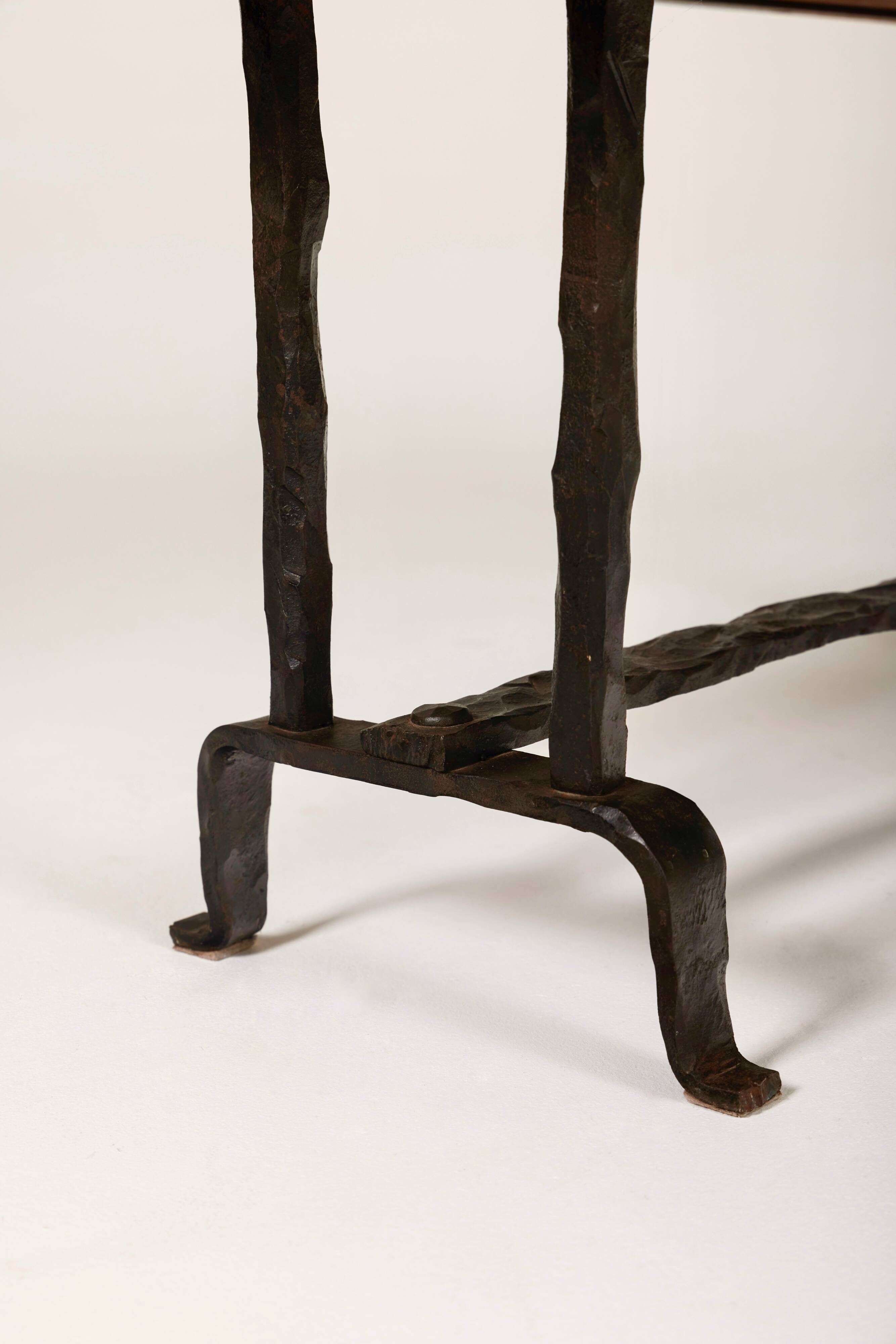 Coffee table in wood and wrought iron