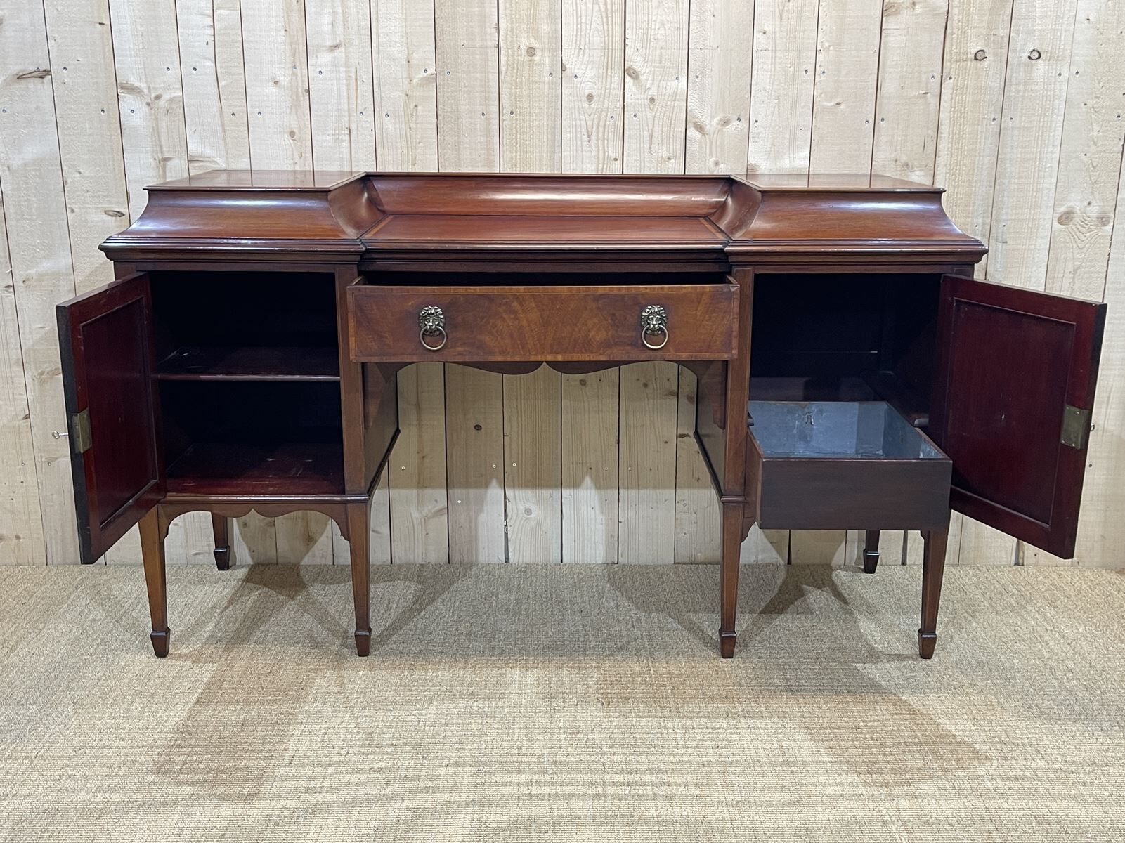 English mahogany service late nineteenth century