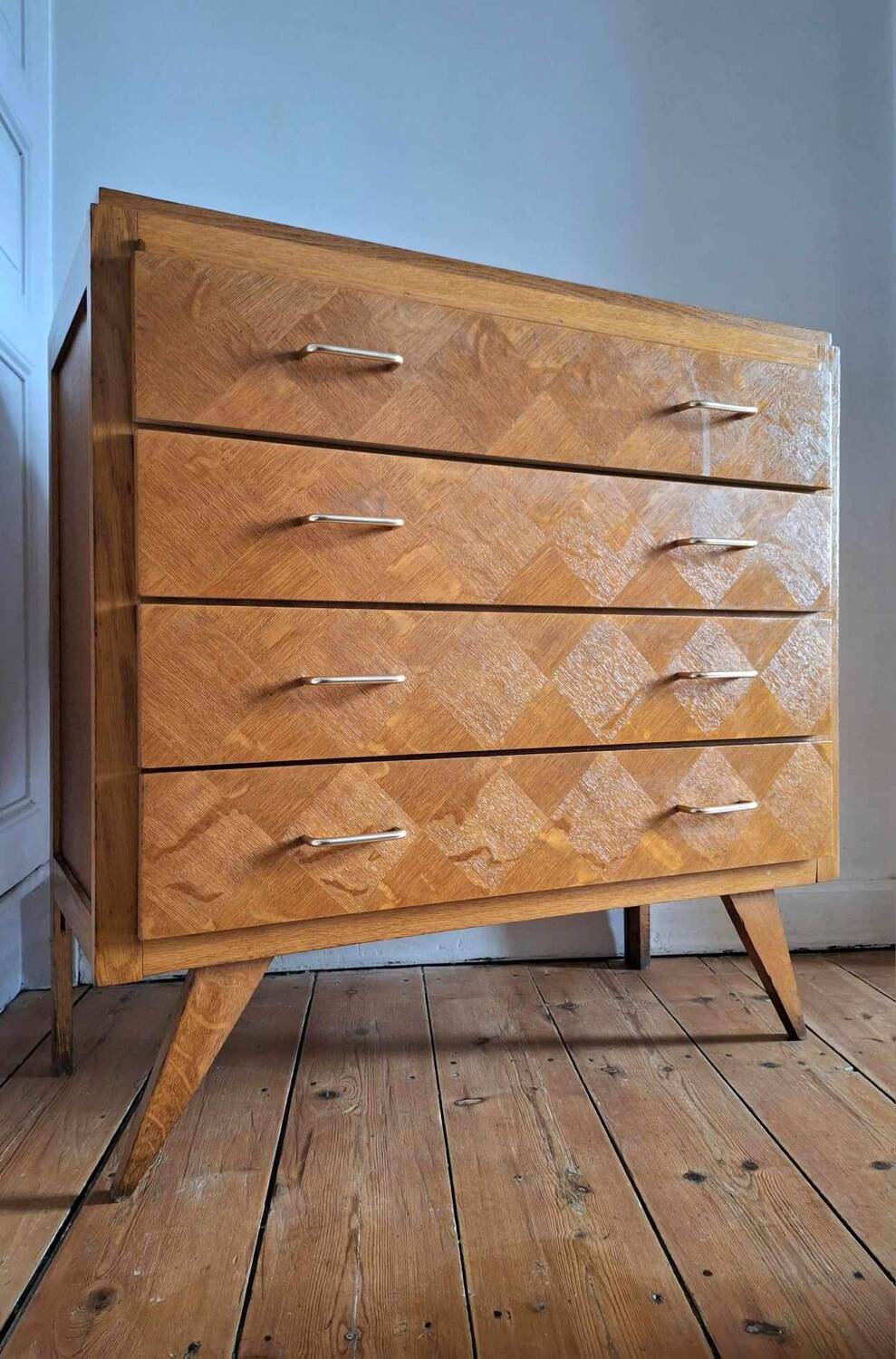 Commode vintage pieds compas, meuble ancien