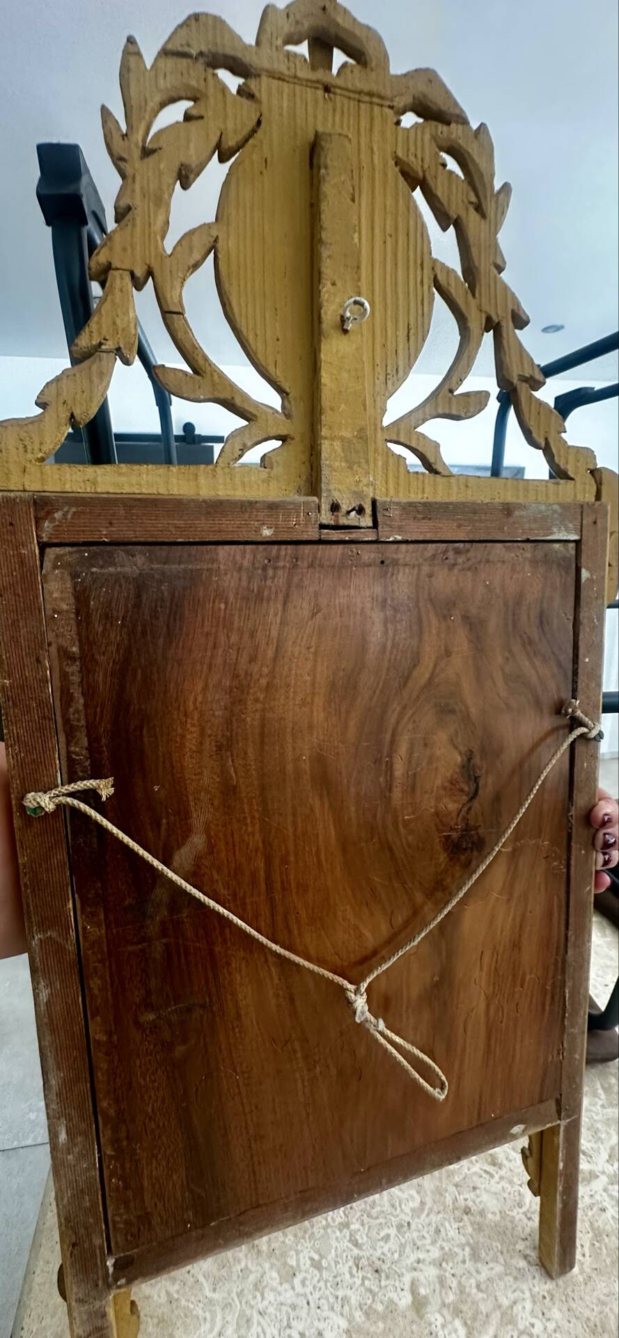 Trumeau mirror "To the Birds" in Louis XVI style, 19th century.