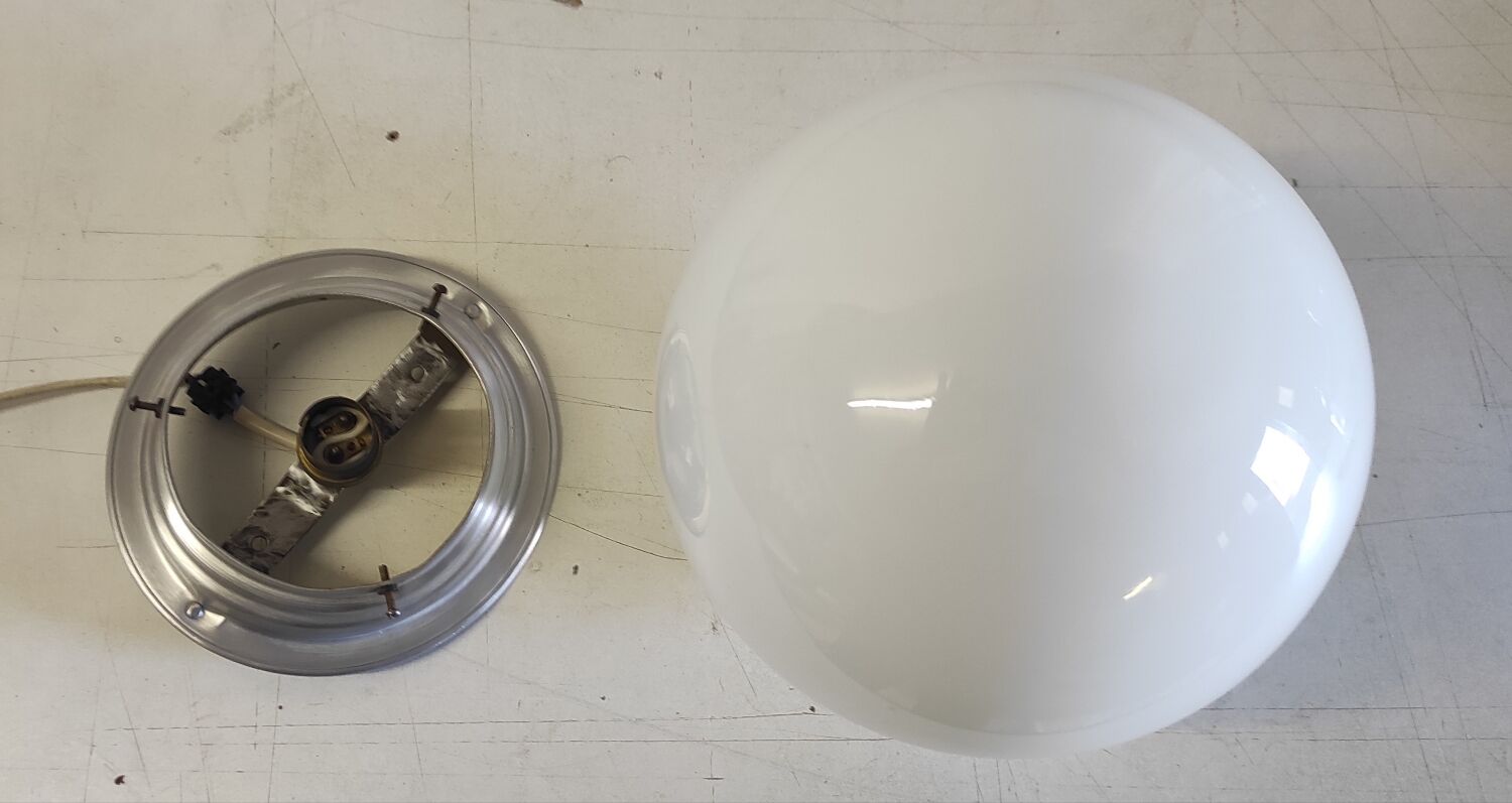Ceiling light or table lamp with opaline globe, diameter 20cm - mid-20th century.